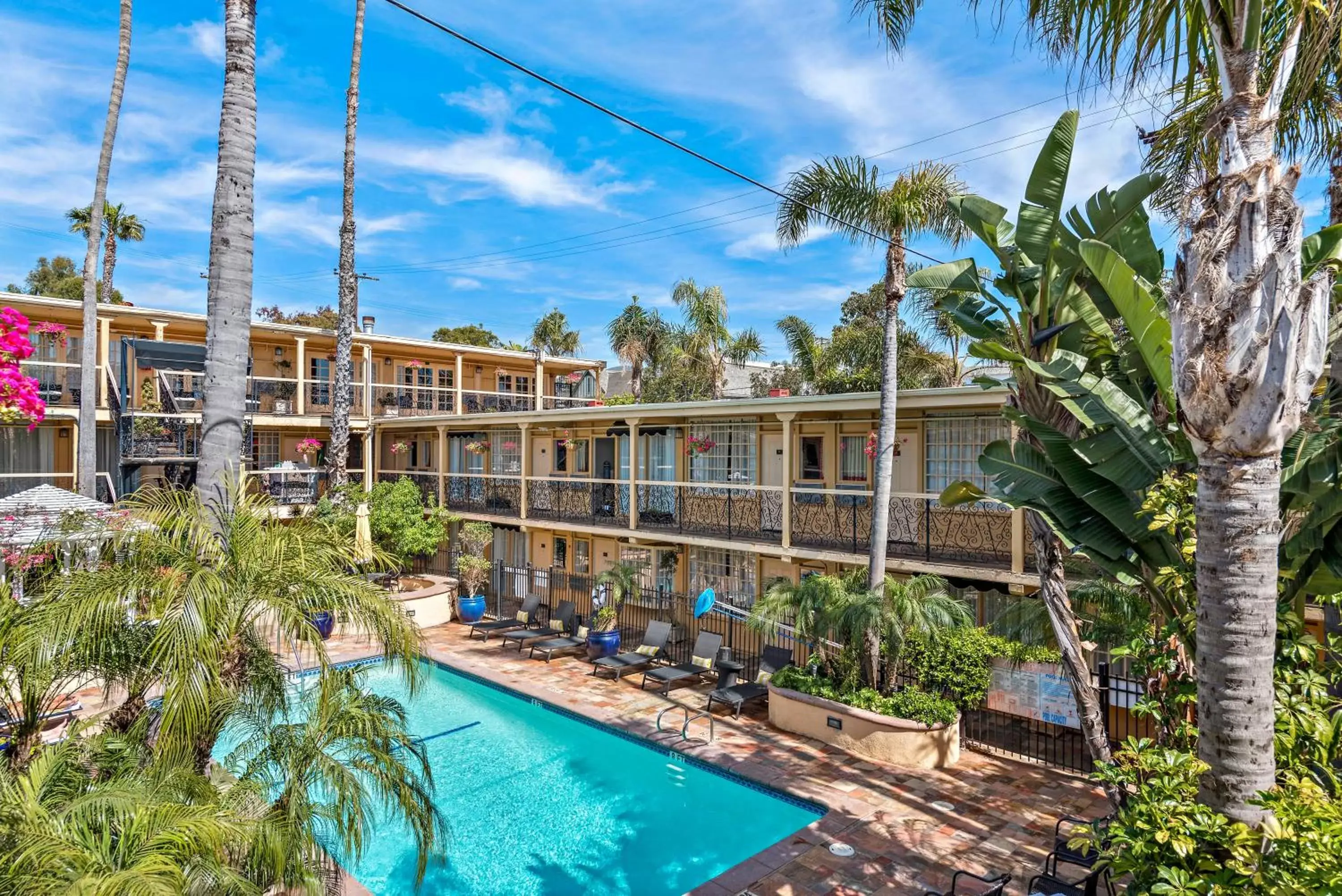 Property building, Swimming Pool in 14 West Hotel Laguna Beach