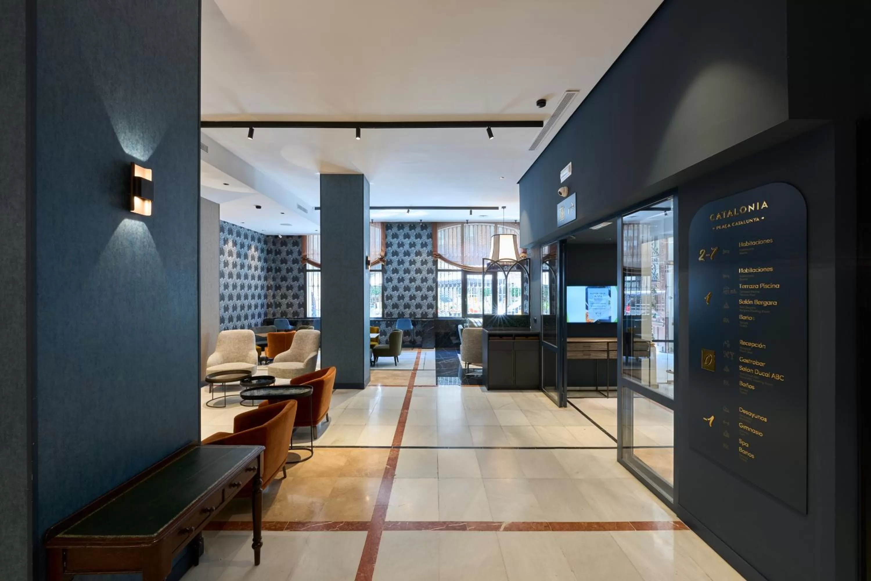 Living room in Catalonia Plaza Catalunya