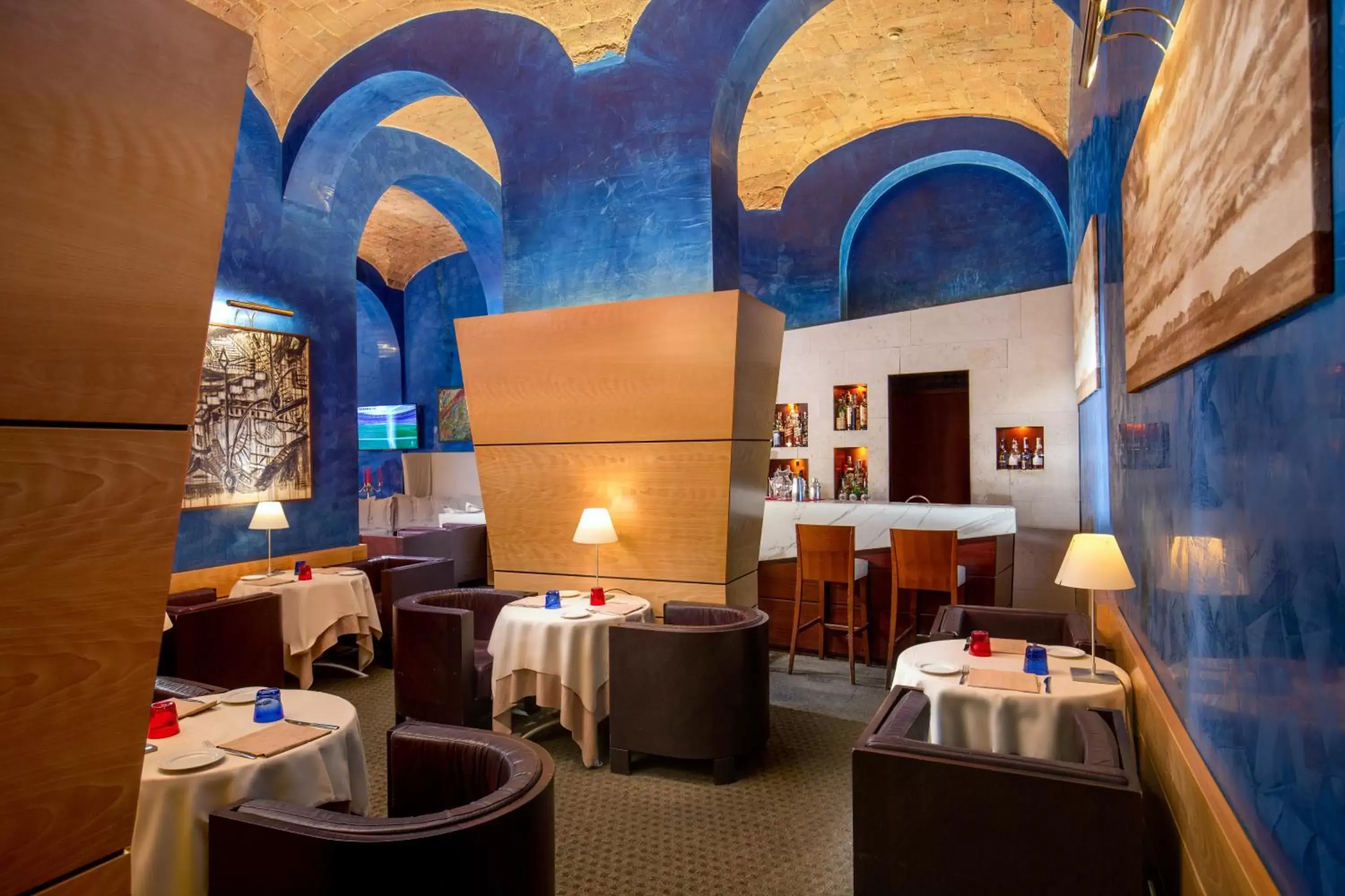 Restaurant/Places to Eat in UNAWAY Hotel Empire Roma