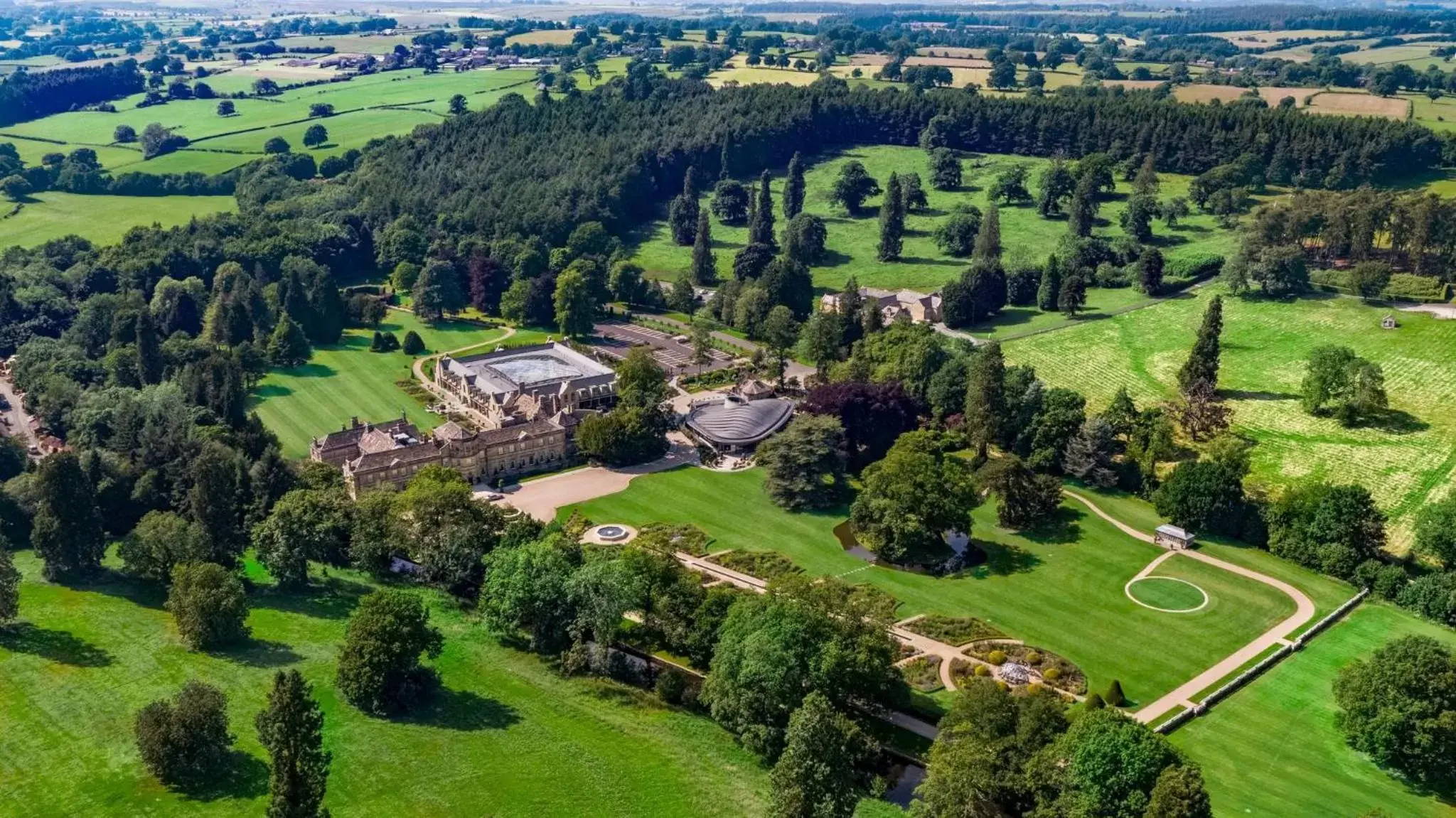 Bird's-eye View in Grantley Hall