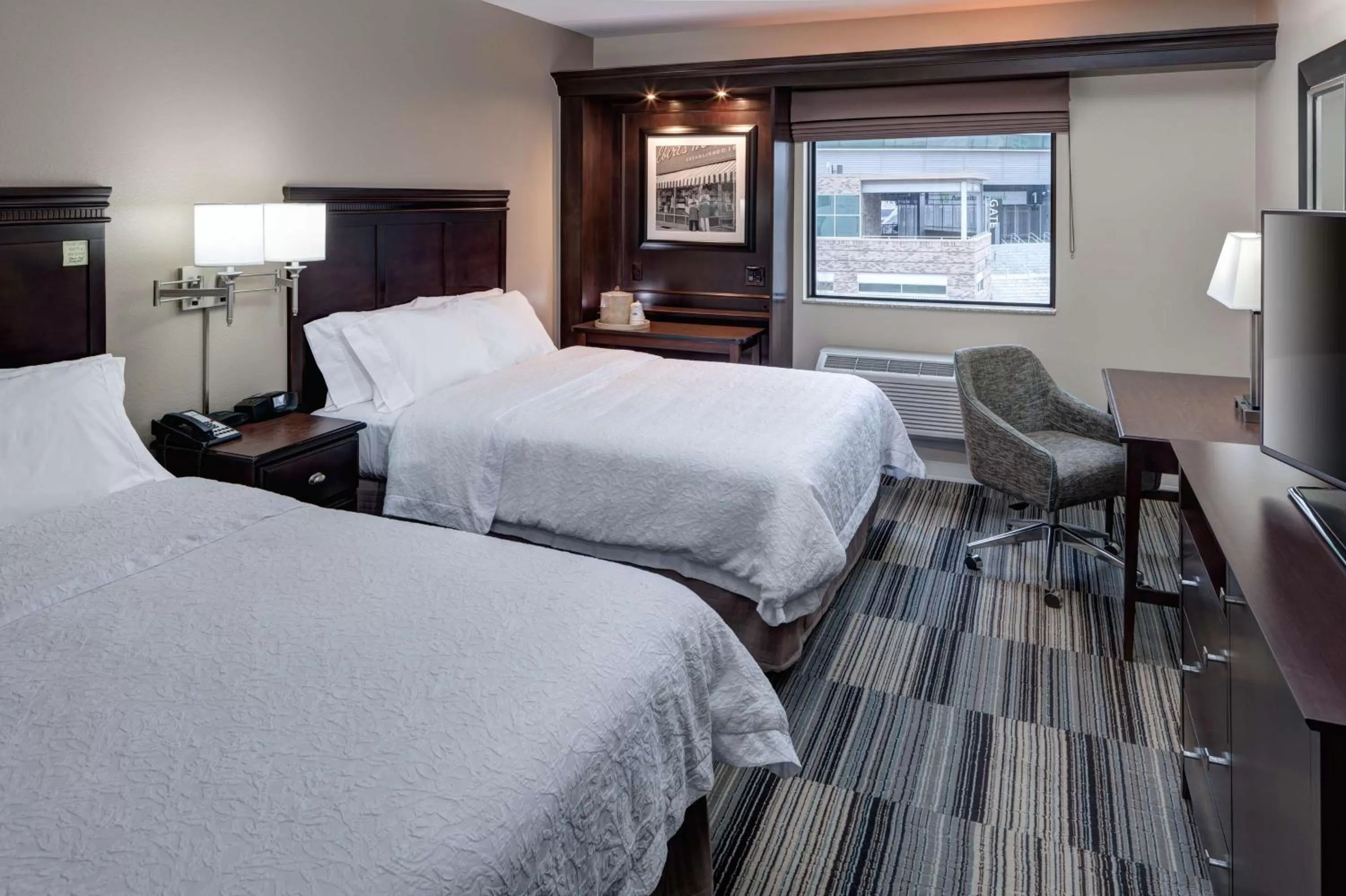 Queen Room with Two Queen Beds  - Hearing Disability Access in Hampton Inn & Suites Omaha-Downtown