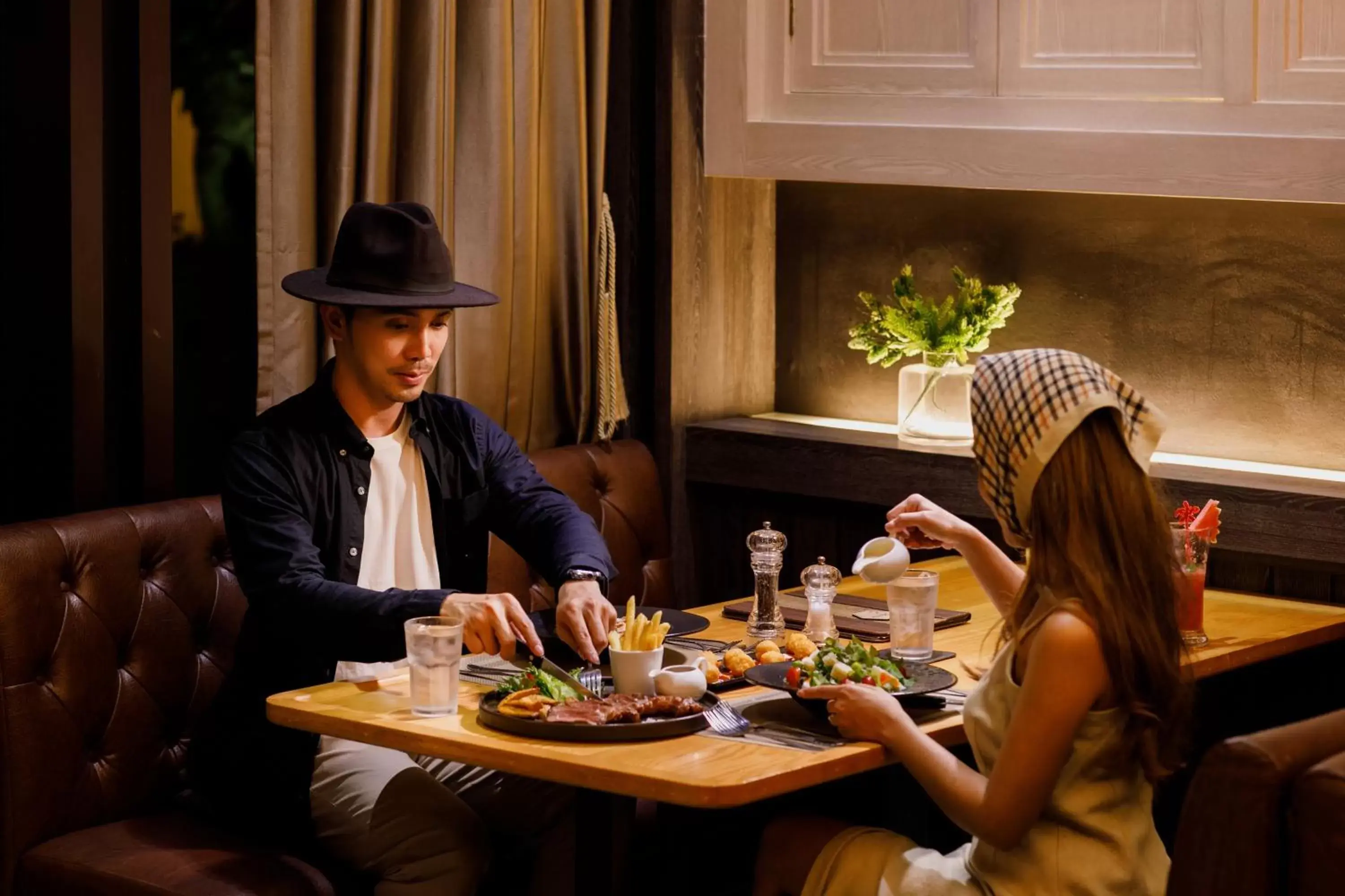 Restaurant/places to eat in Hatyai Signature Hotel Restaurant/places to eat in Hatyai Signature Hotel