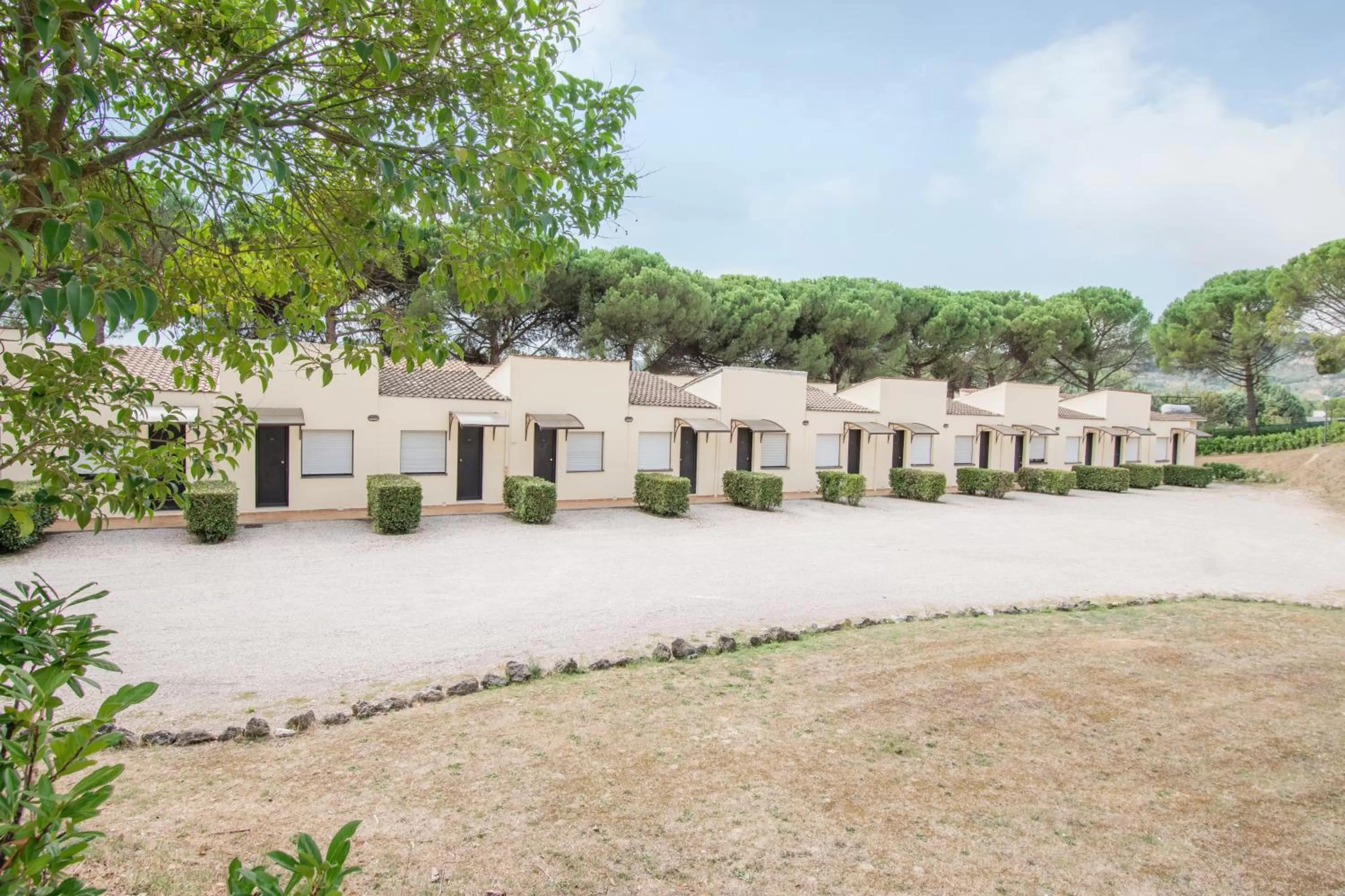 Property building in Hotel Cantalodole