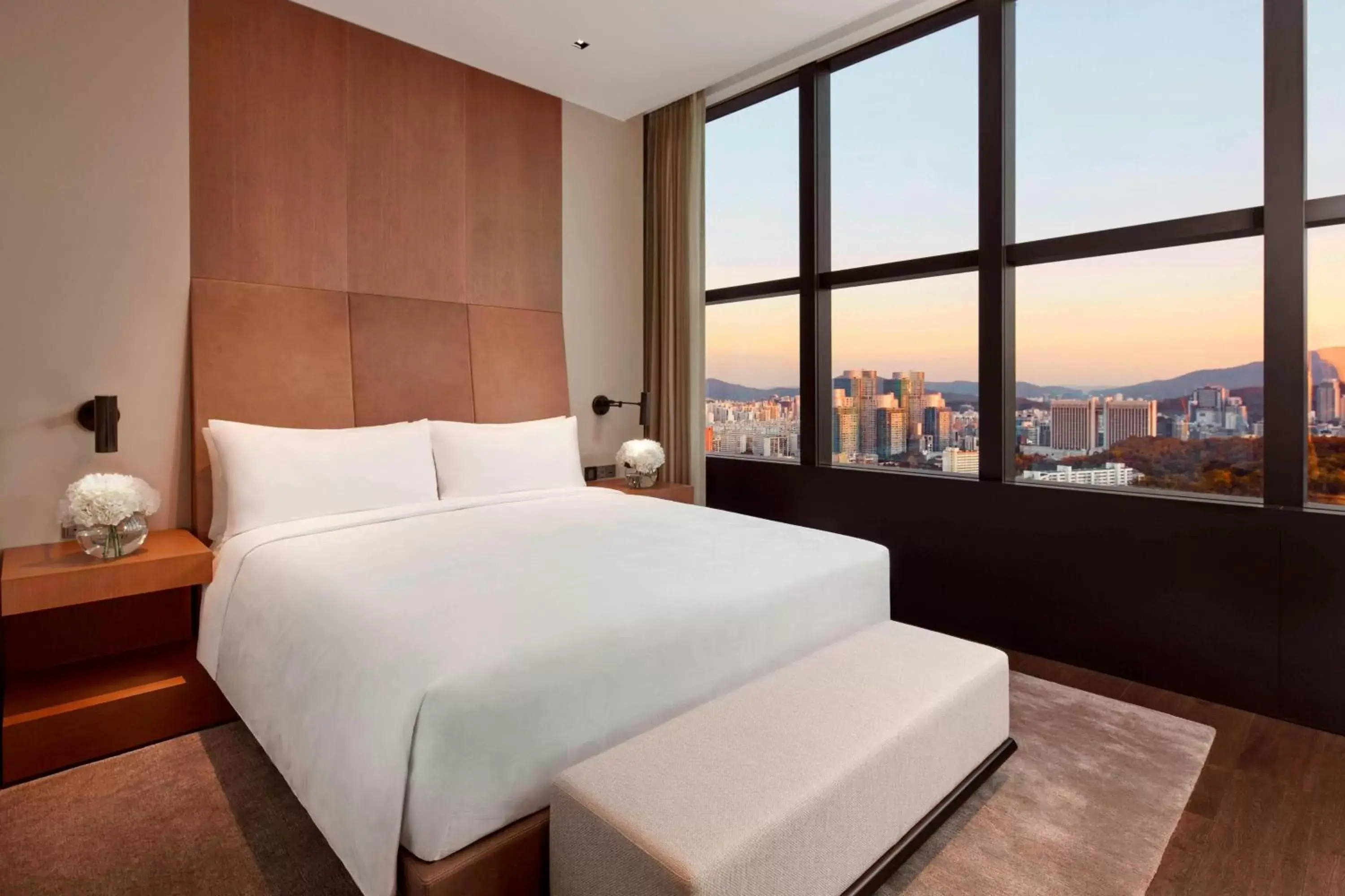 Bedroom in JW Marriott Hotel Seoul