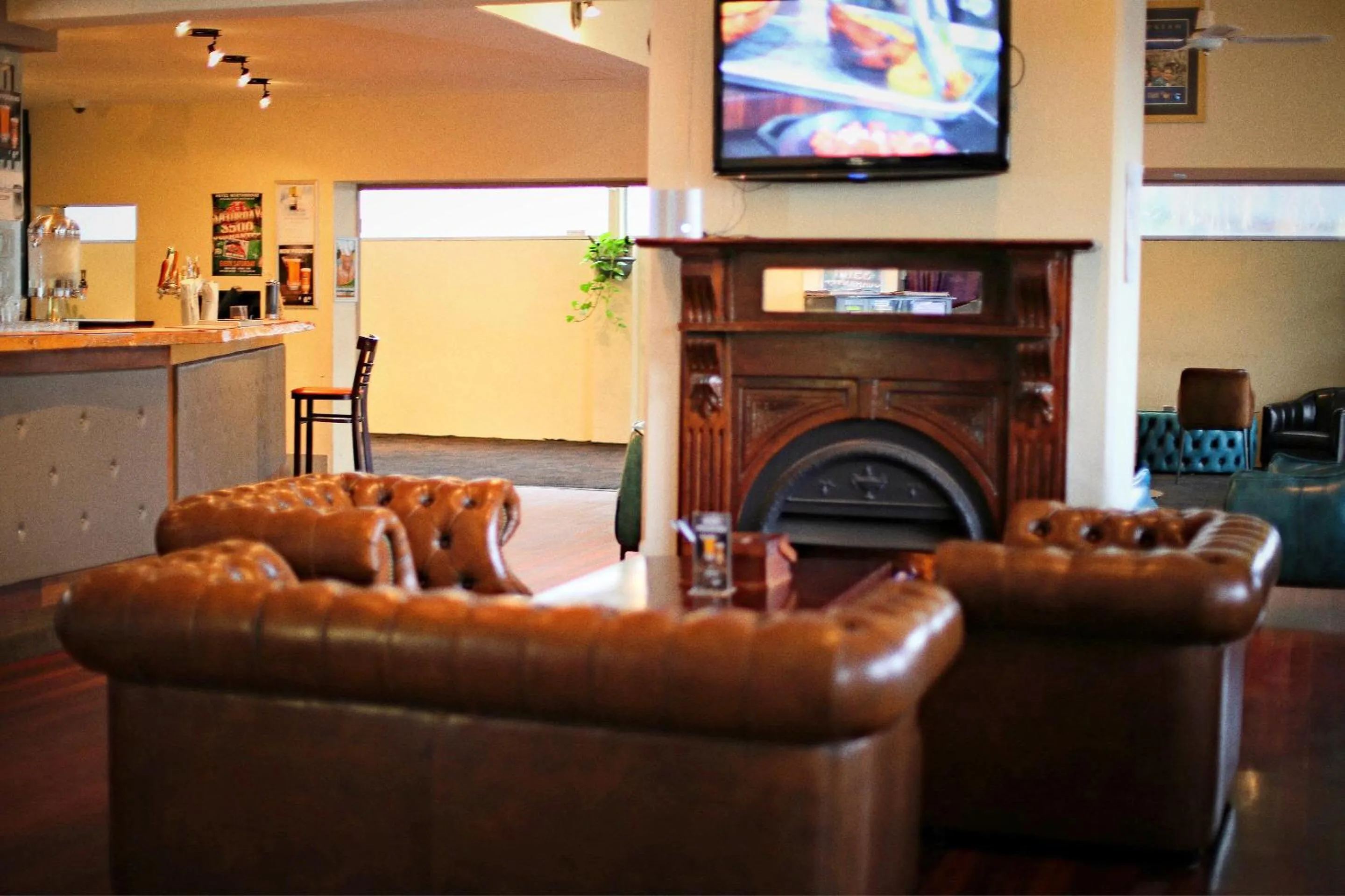 Lounge or bar in Hotel Northbridge