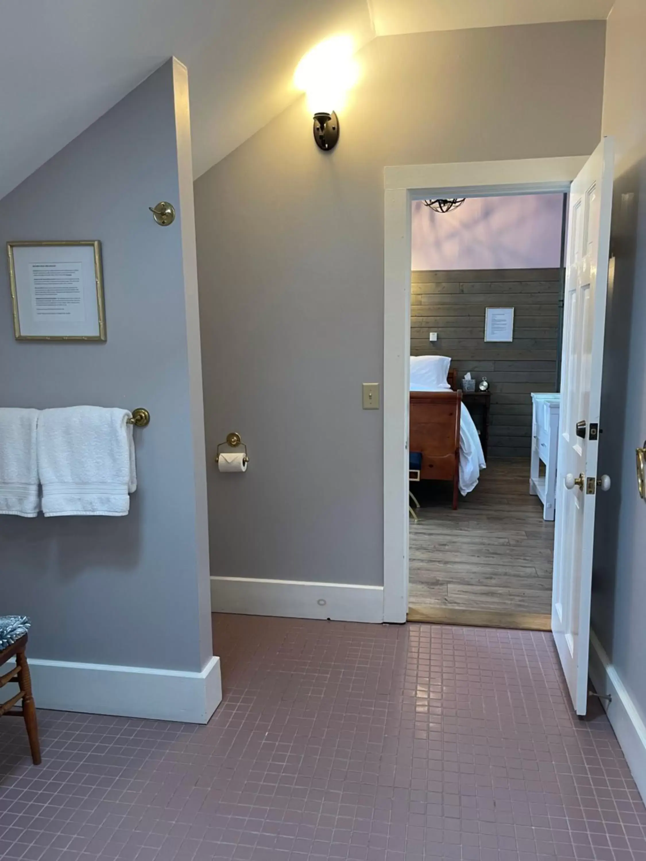 Bathroom in Carriage House Bed & Breakfast