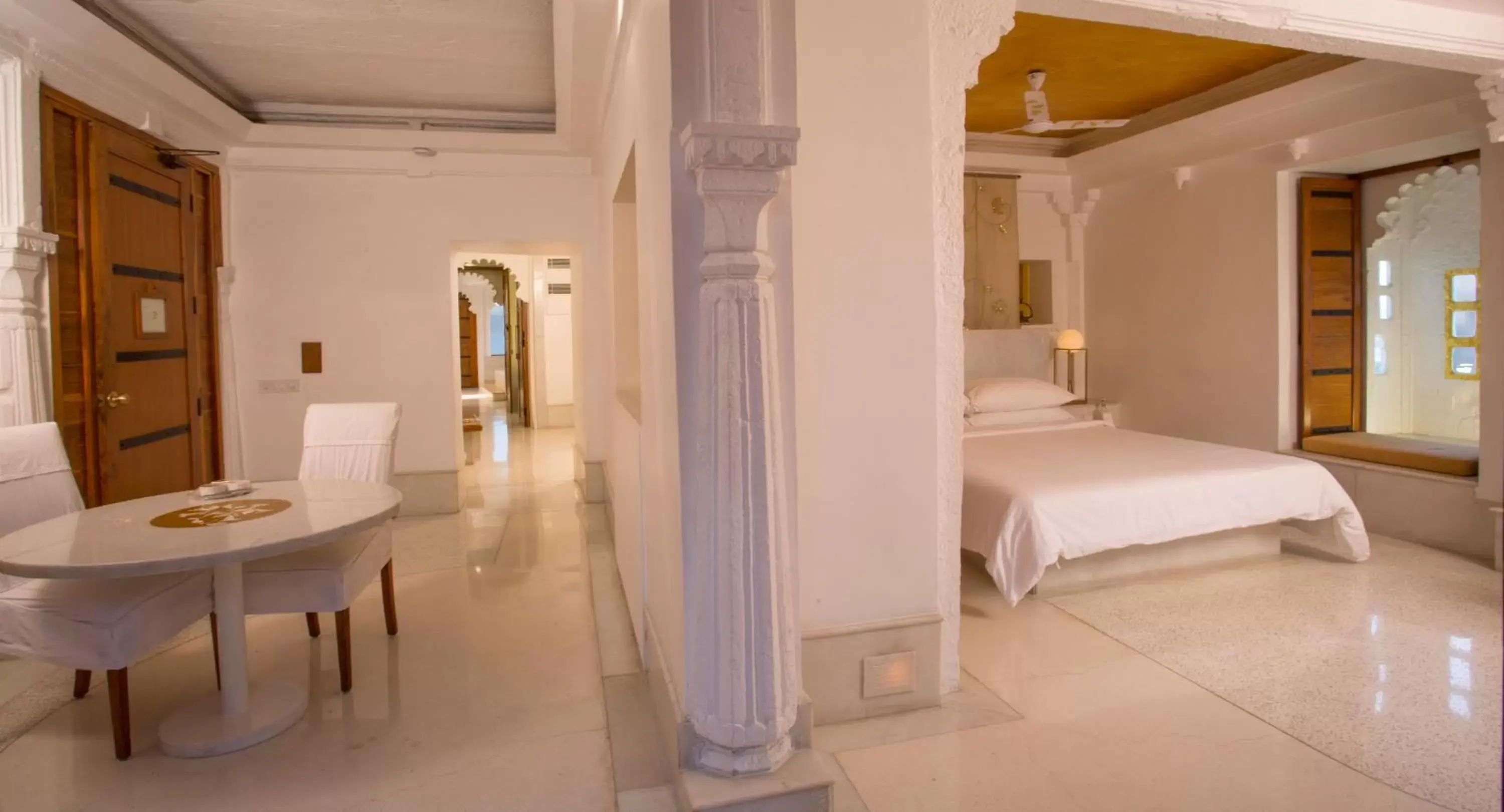Photo of the whole room, Bed in RAAS Devigarh Photo of the whole room, Bed in RAAS Devigarh