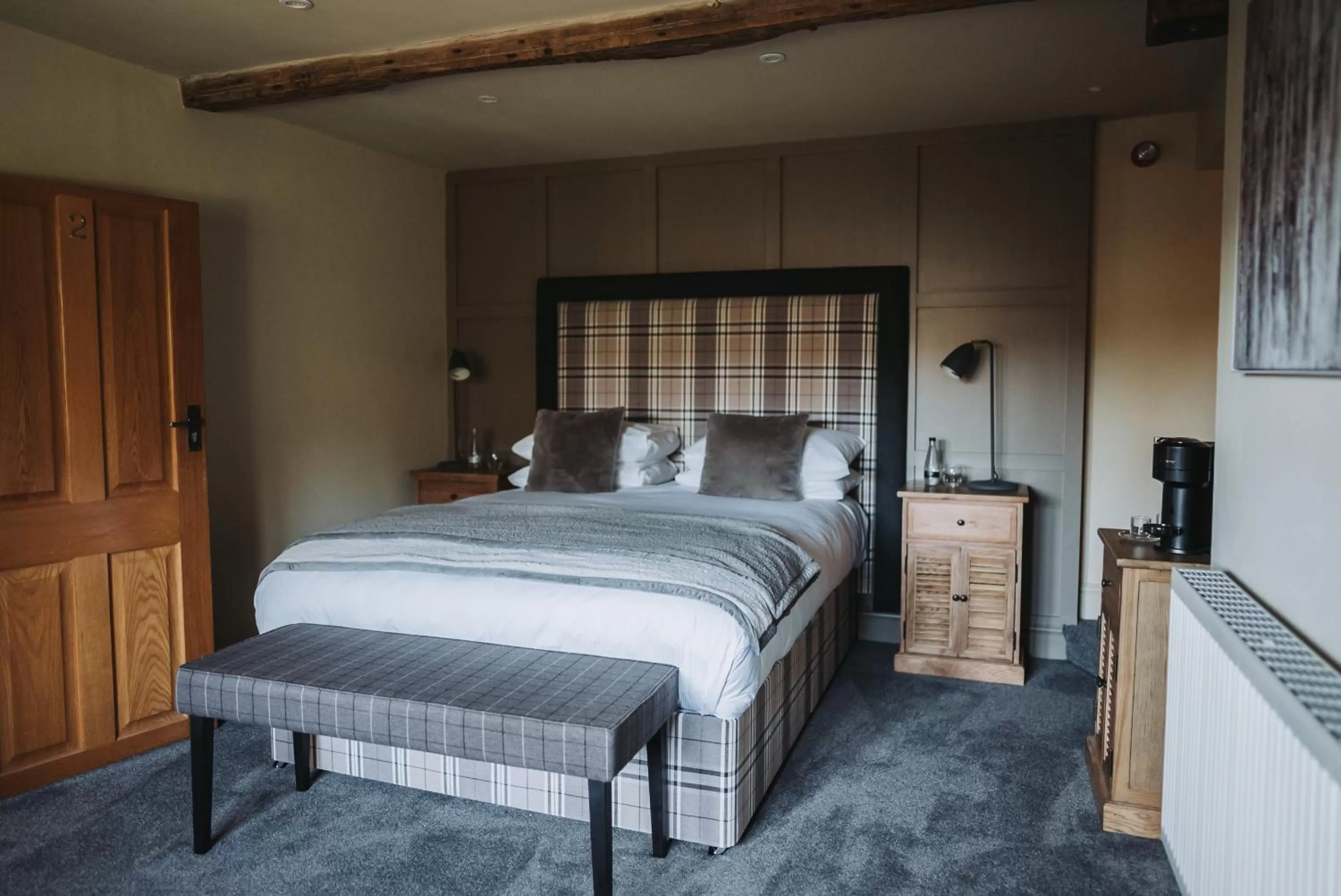 Bed in The Assheton Arms