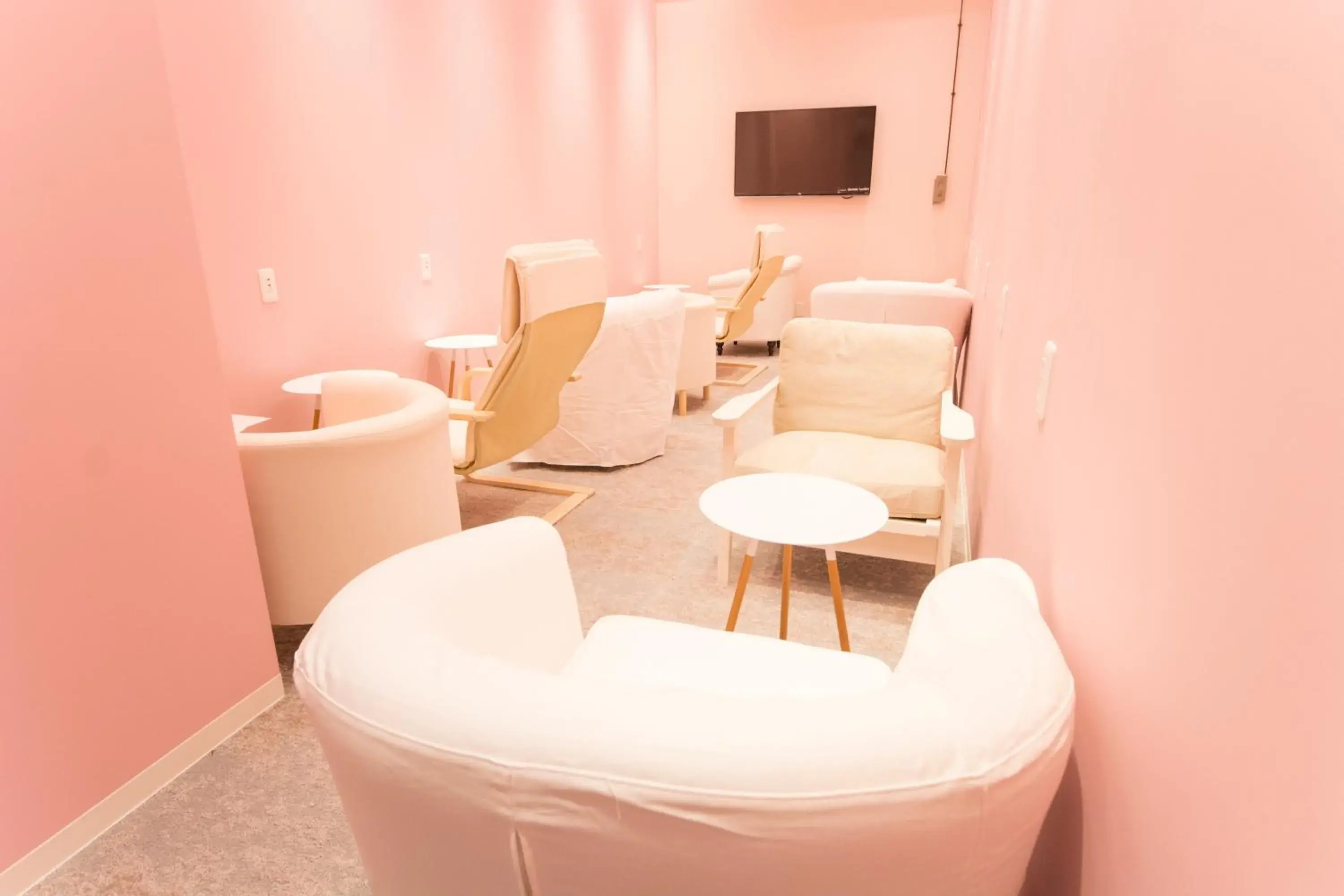 Lounge or bar, Seating Area in Akihabara Bay Hotel (Female Only)