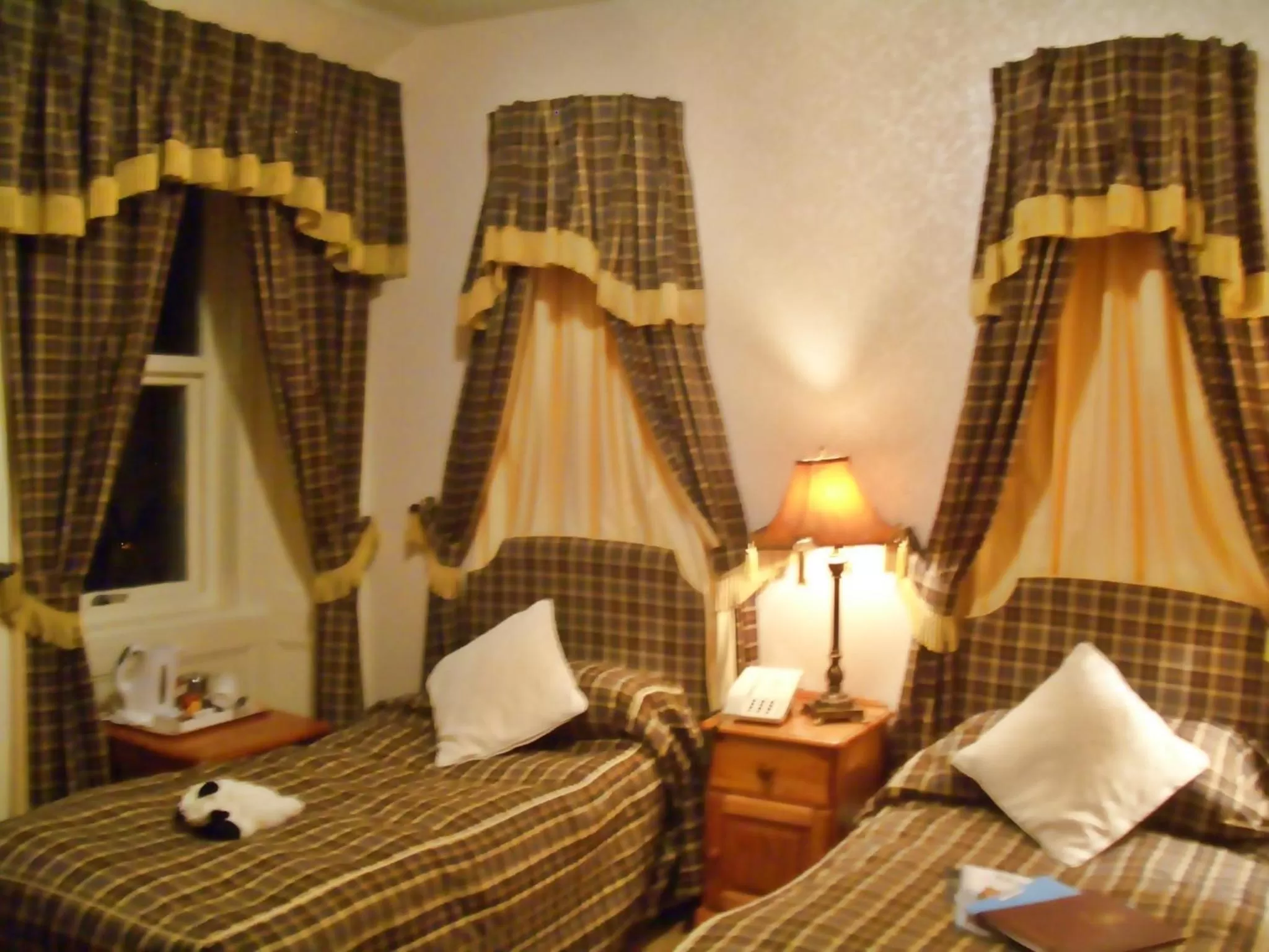 Decorative detail in Atholl Arms