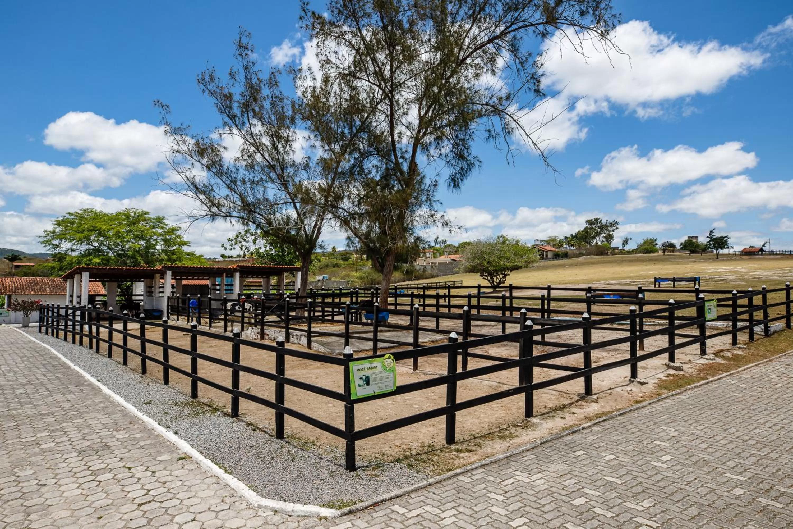 Property building in Villa Hípica Resort