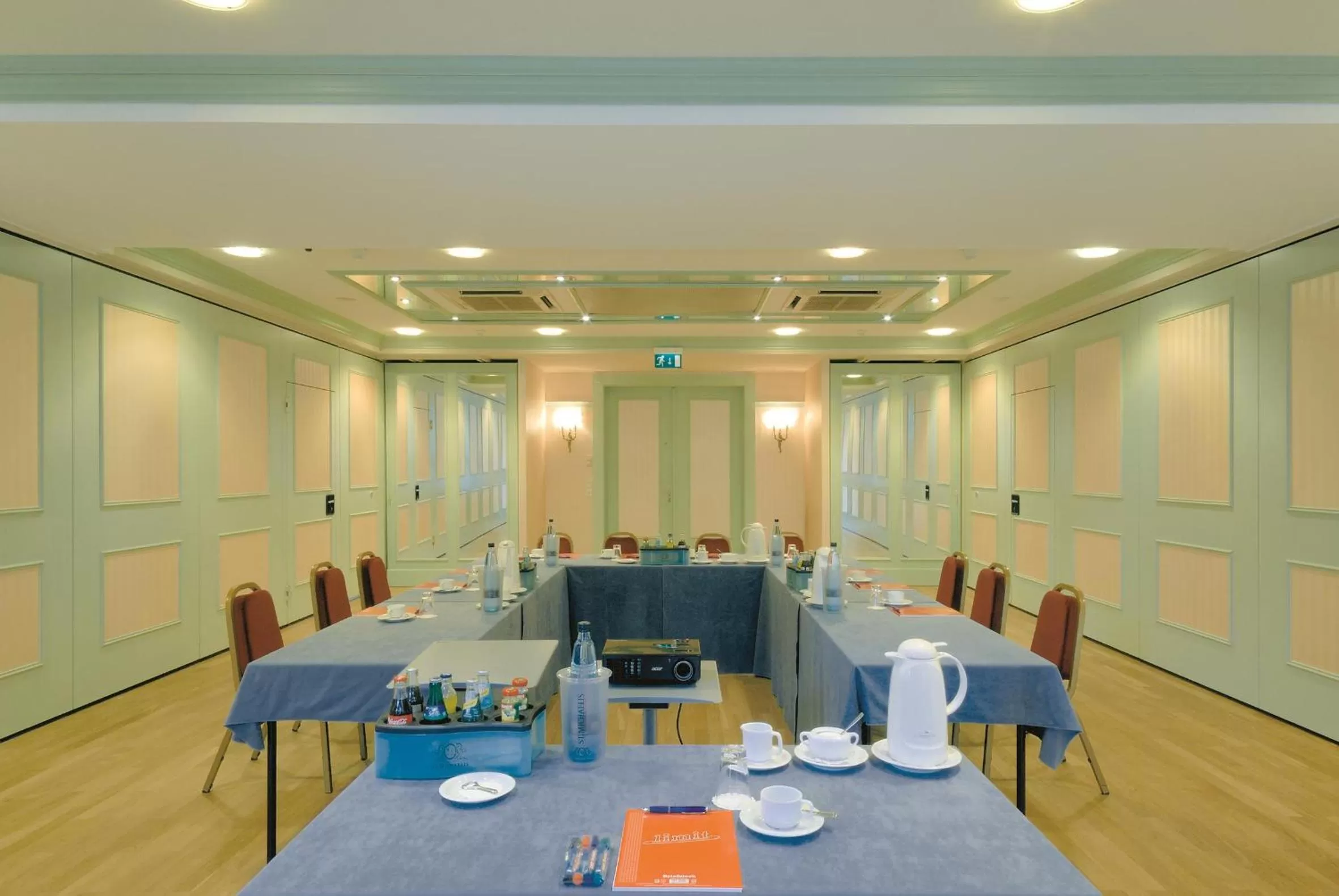 On site in Hotel Lübecker Hof