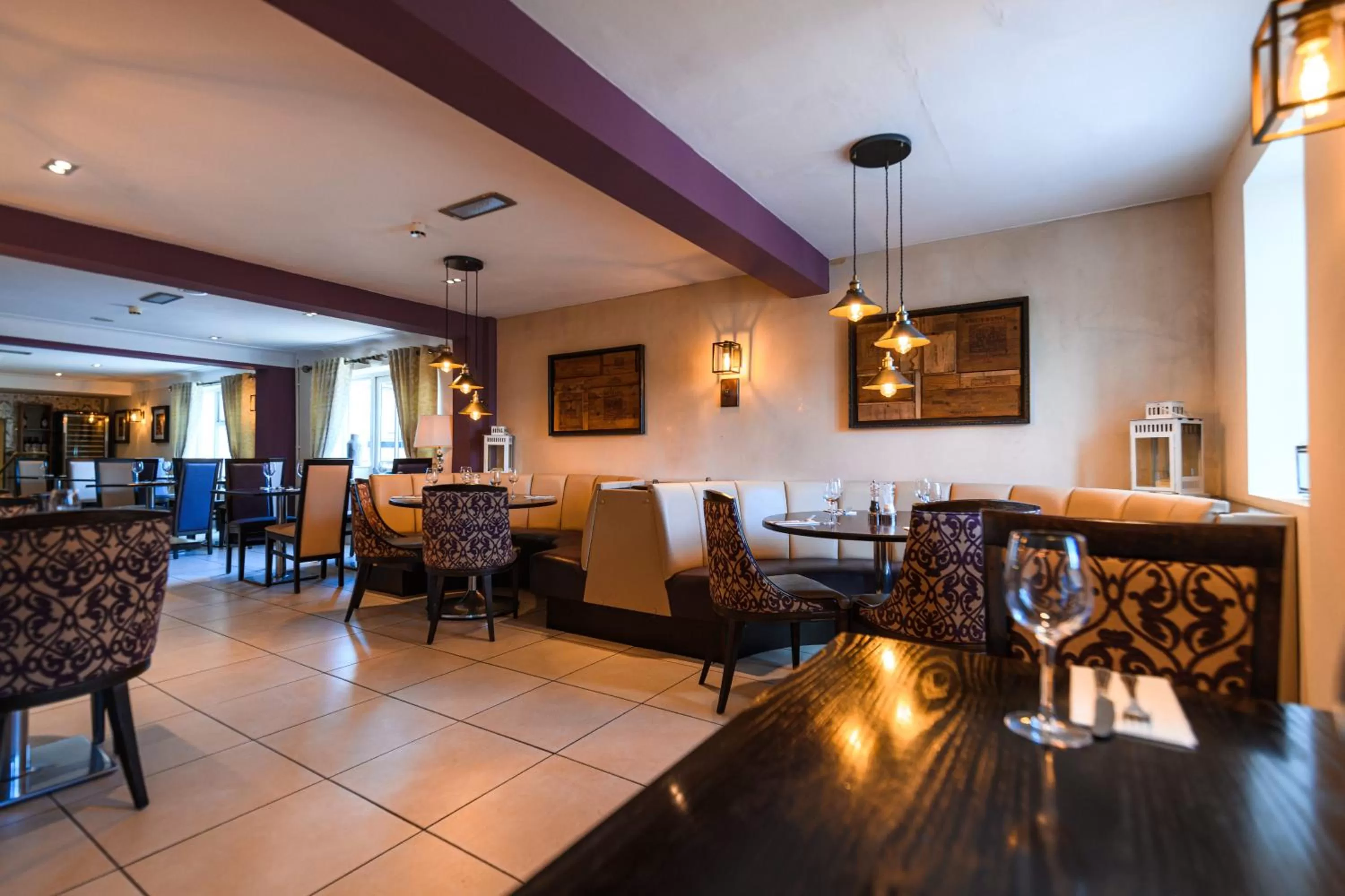 Restaurant/places to eat in The Lemon Tree