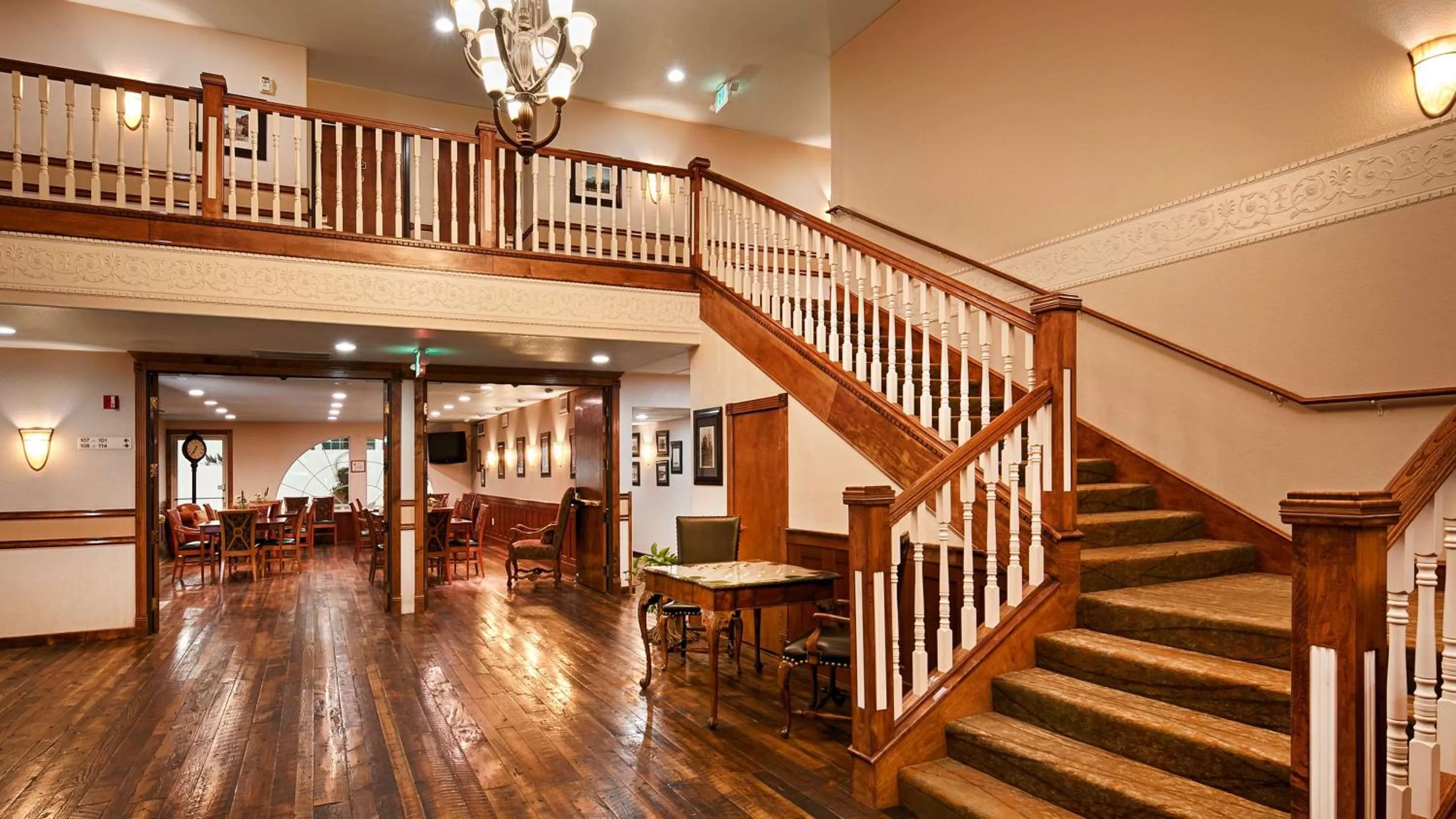 Lobby or reception in Best Western Newberry Station