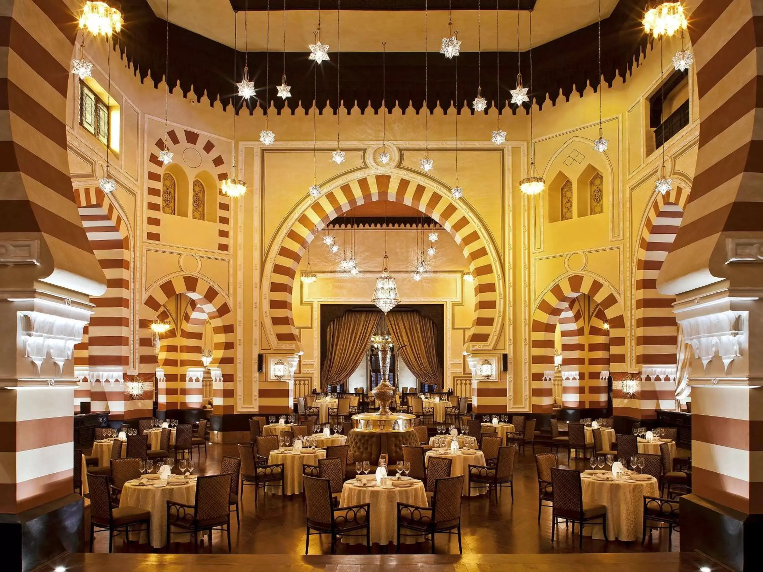Restaurant/Places to Eat in Sofitel Legend Old Cataract
