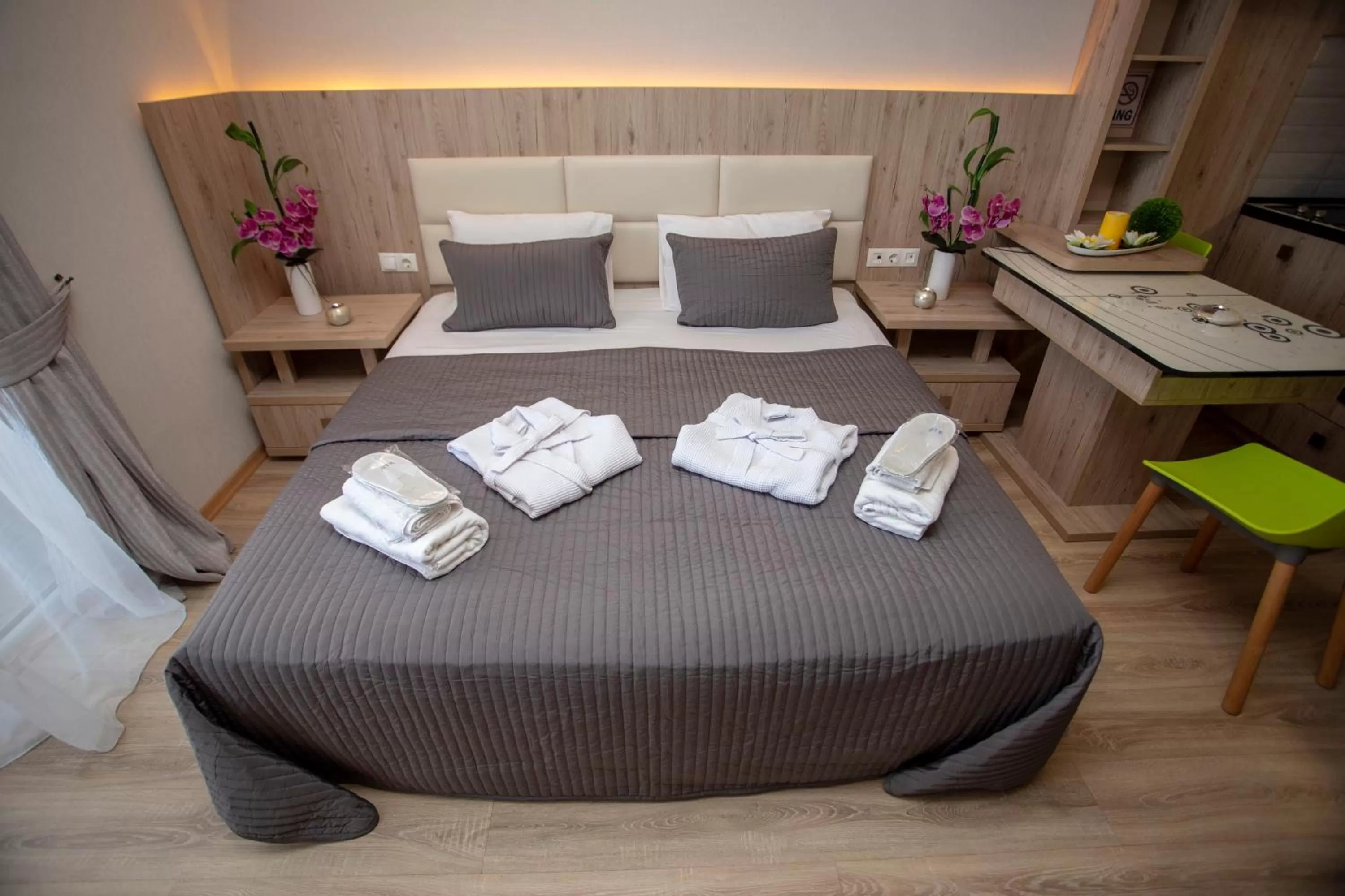 Living room, Bed in Blue Star Batumi