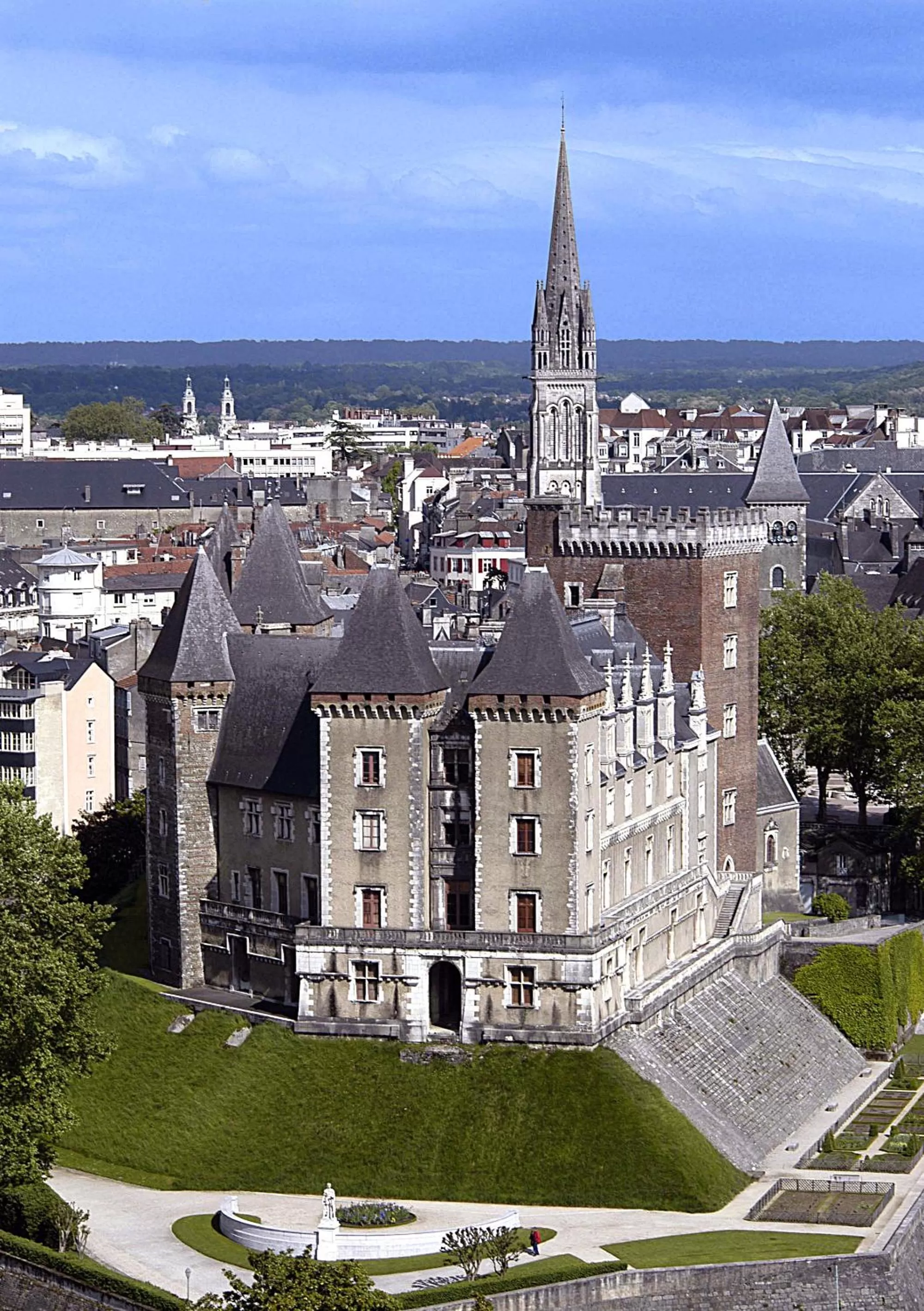 Day in Parc Beaumont Hôtel & Spa Pau - MGallery Collection