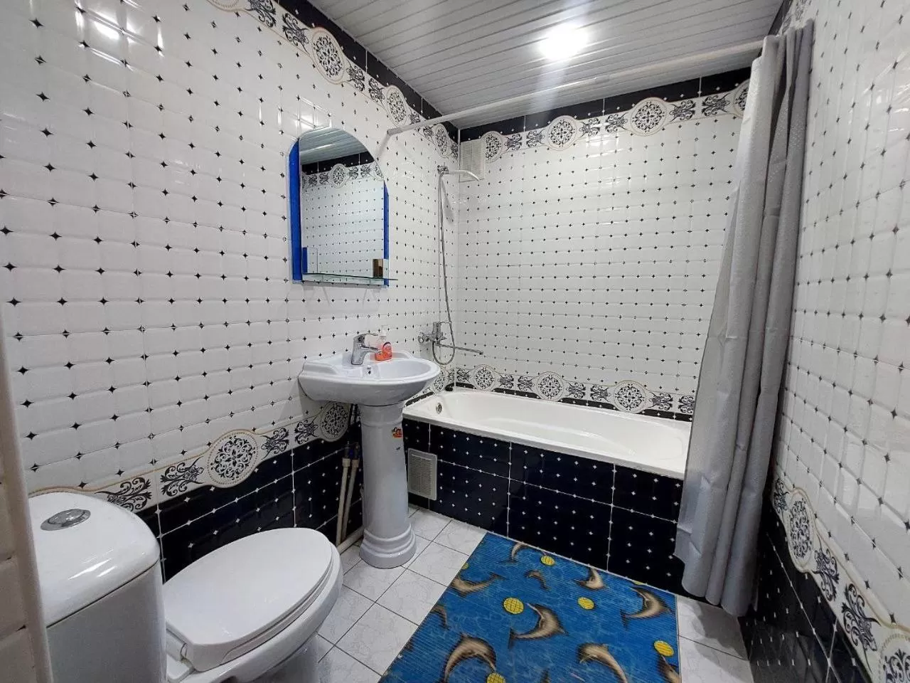 Shower in Samani Bukhara