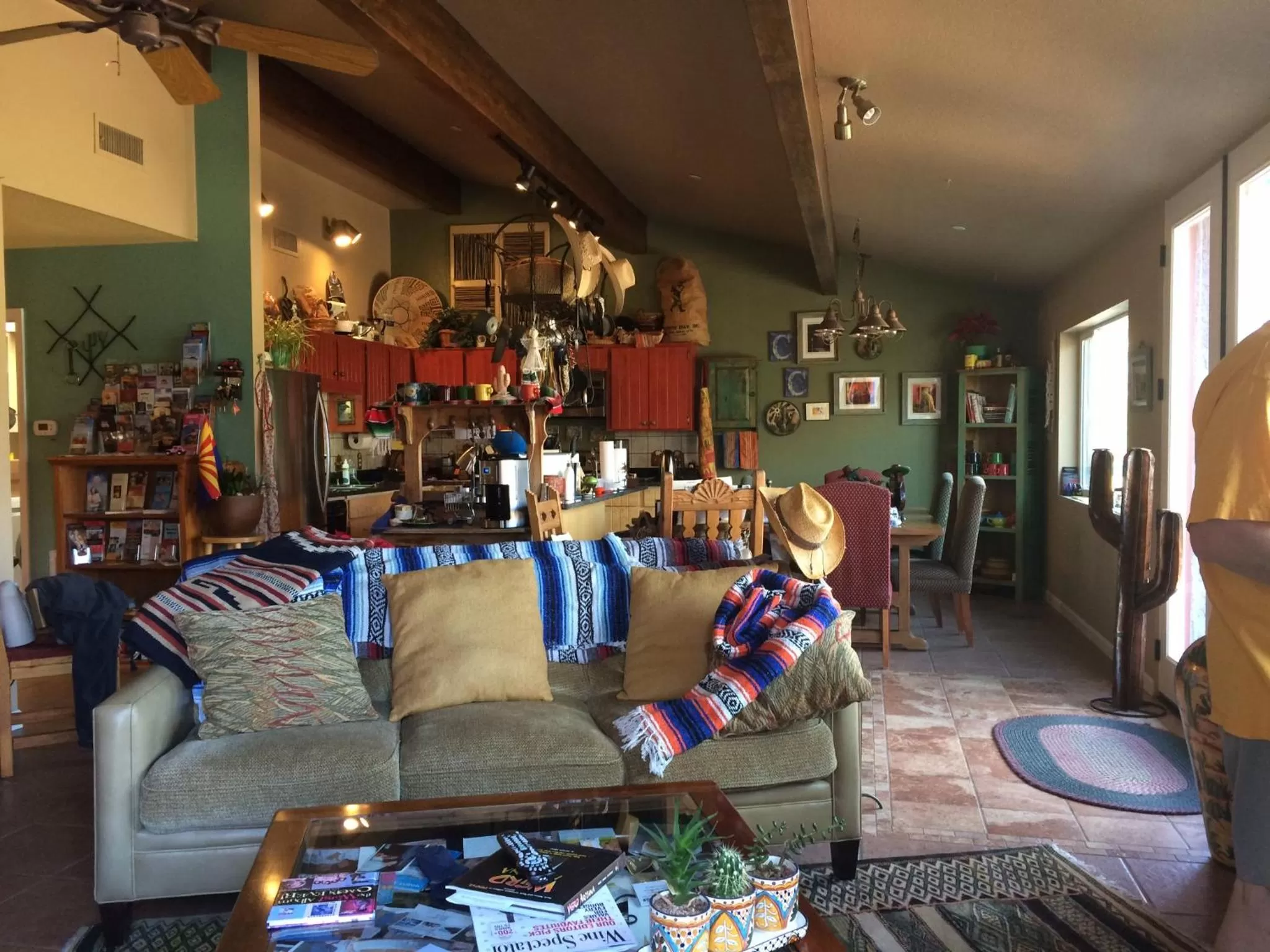 Communal lounge/ TV room in Cozy Cactus Resort sorta-kinda