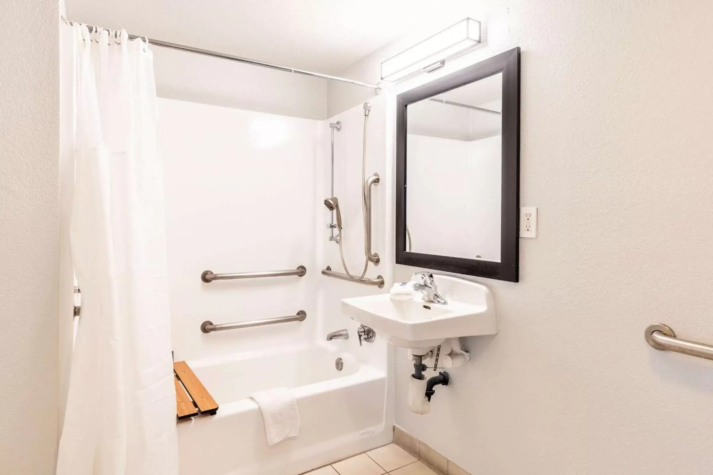 Bathroom in Motel 6-Carlsbad, CA - East Near LEGOLAND