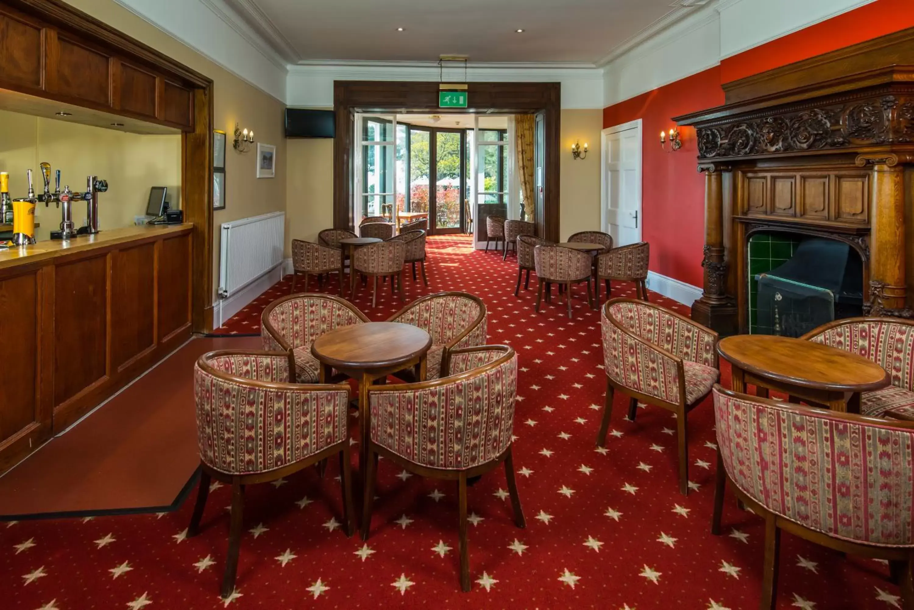 Lounge or bar, Lounge/Bar in Cliffden Hotel