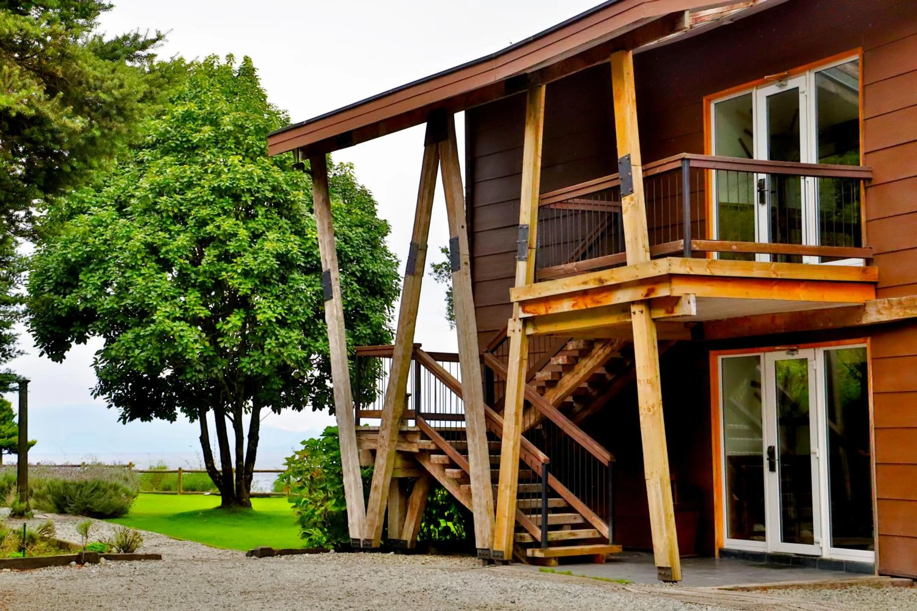 Property building in Hotel Cabaña Del Lago Puerto Varas
