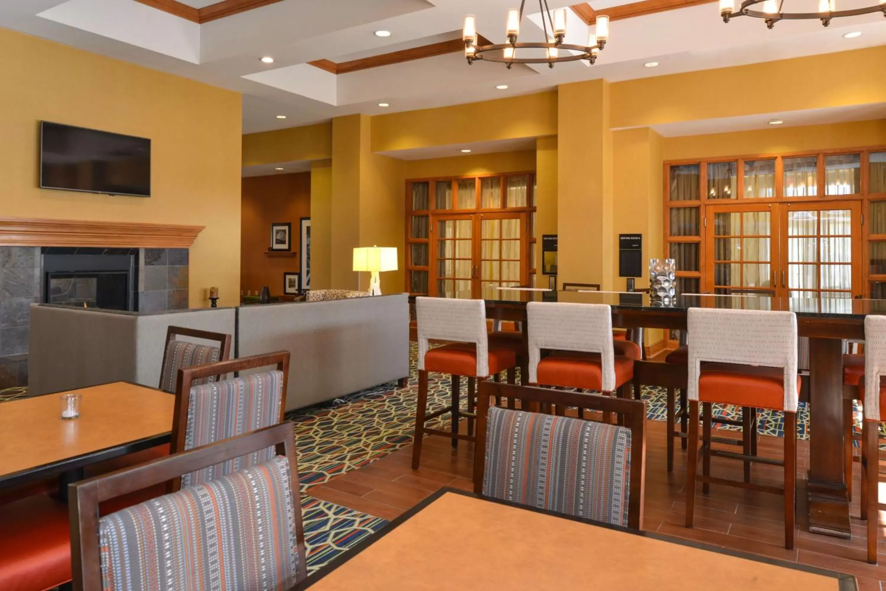Breakfast, Restaurant/Places to Eat in Hampton Inn & Suites Pueblo-Southgate