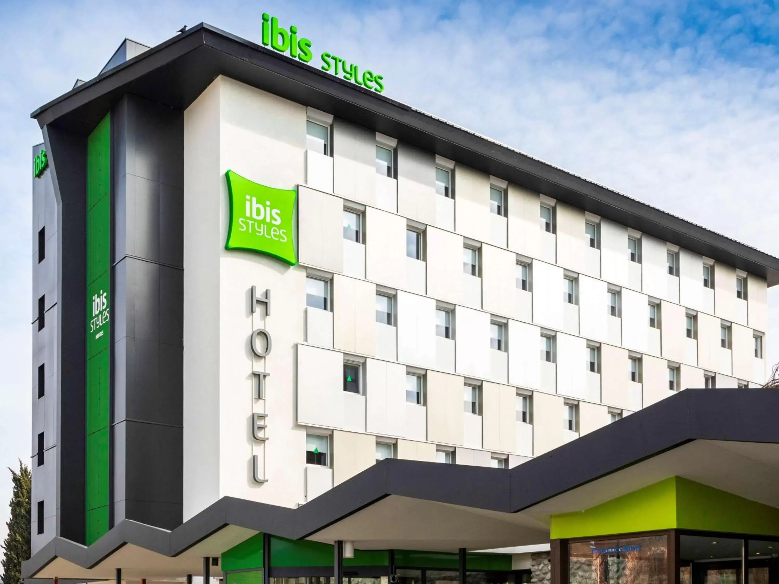 Property building in ibis Styles Thonon-les-Bains
