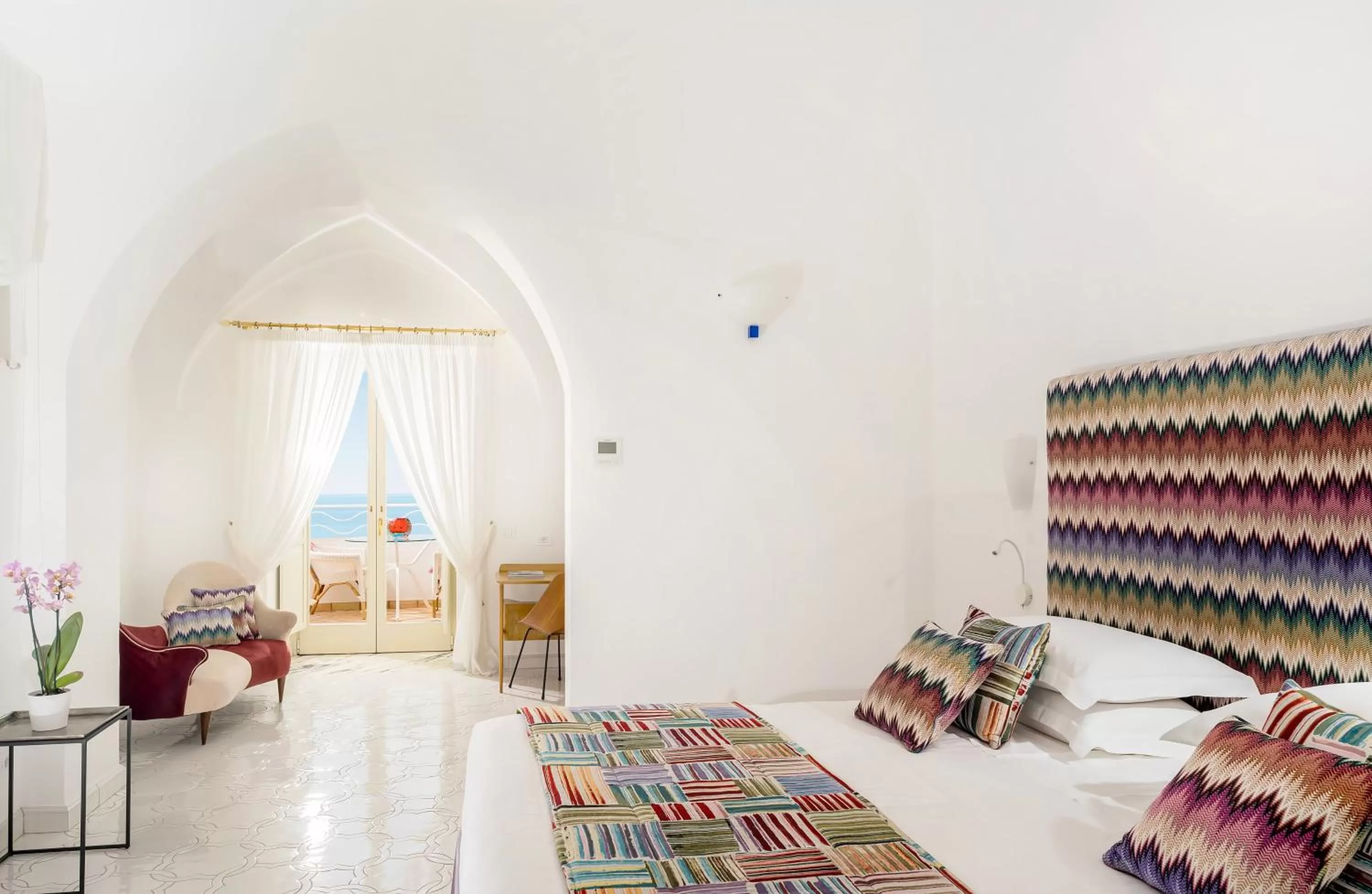 Bed in Hotel Santa Caterina