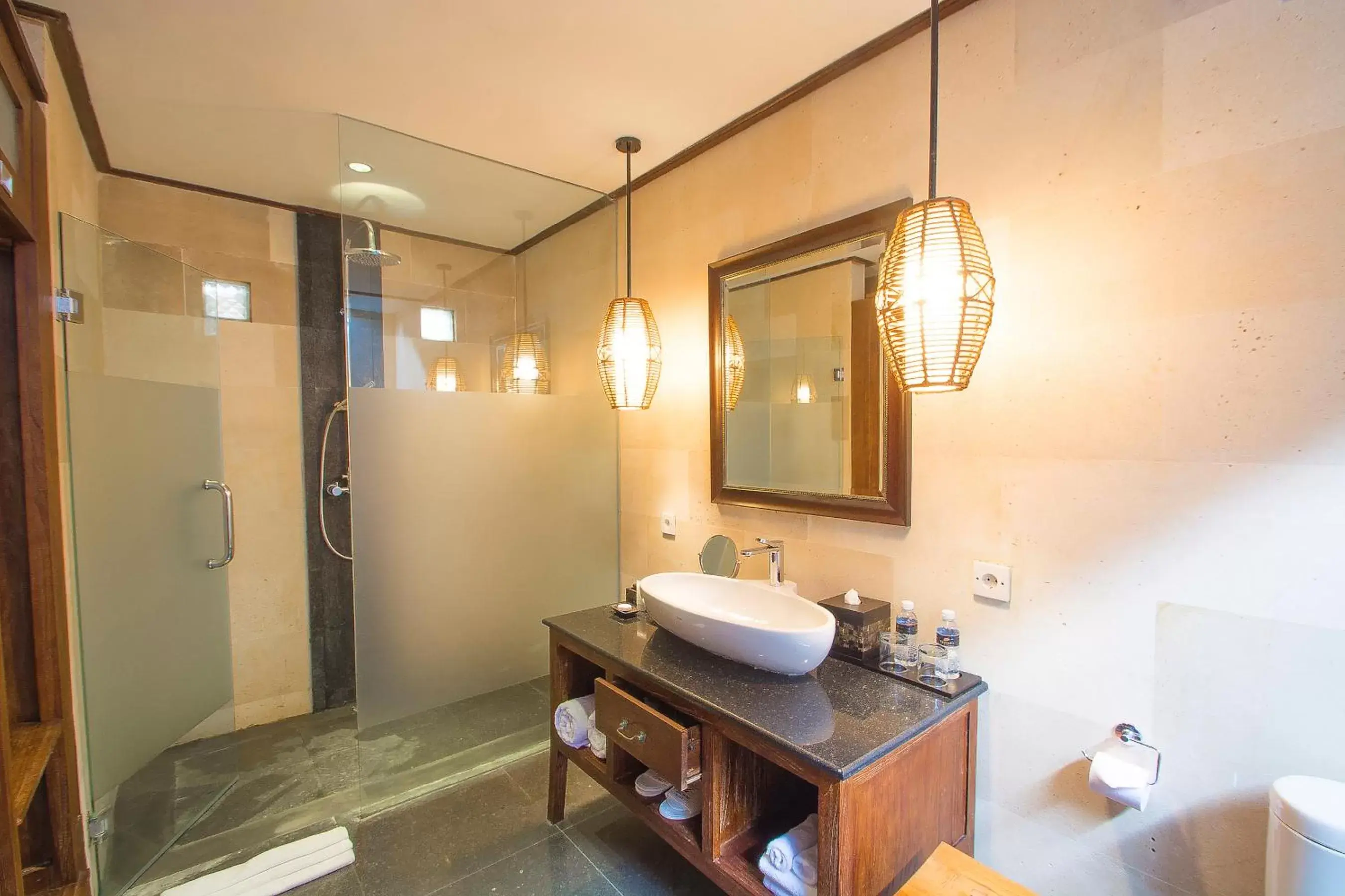 Bathroom in Lembongan Beach Club & Resort