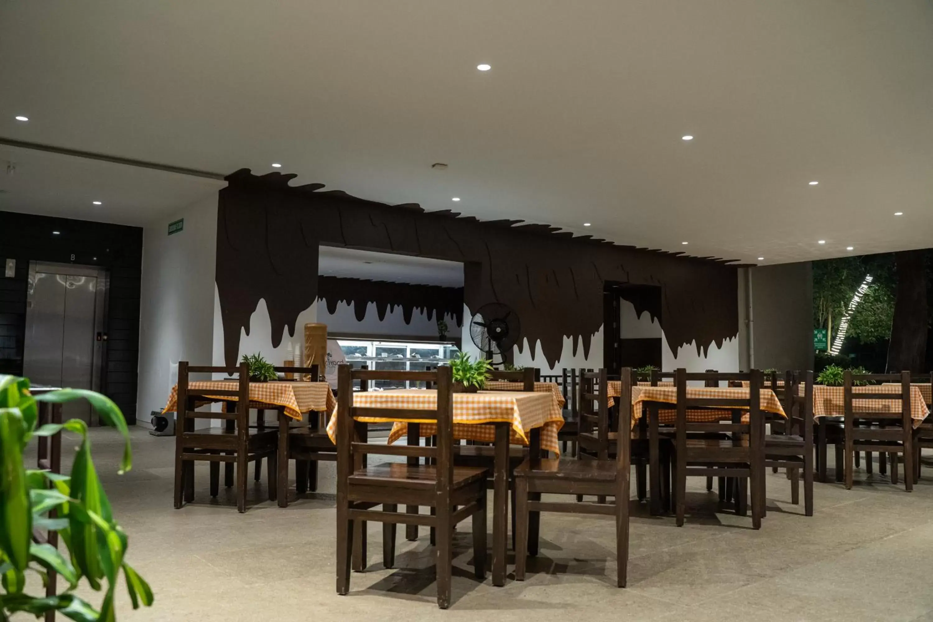 Restaurant/places to eat in Signature Club Resort Restaurant/places to eat in Signature Club Resort