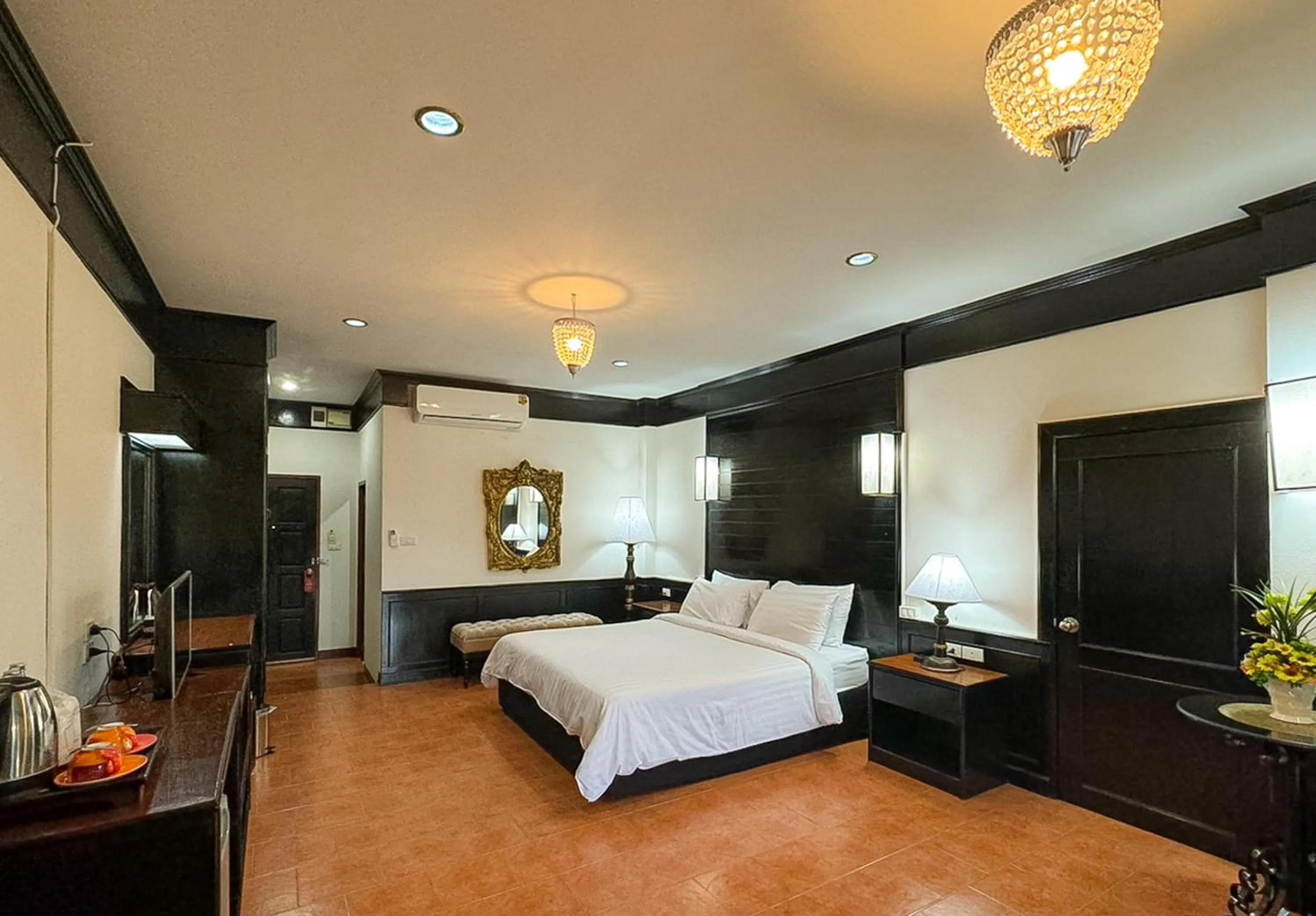 Bedroom, Bed in Silamanee Resort & Spa Hotel