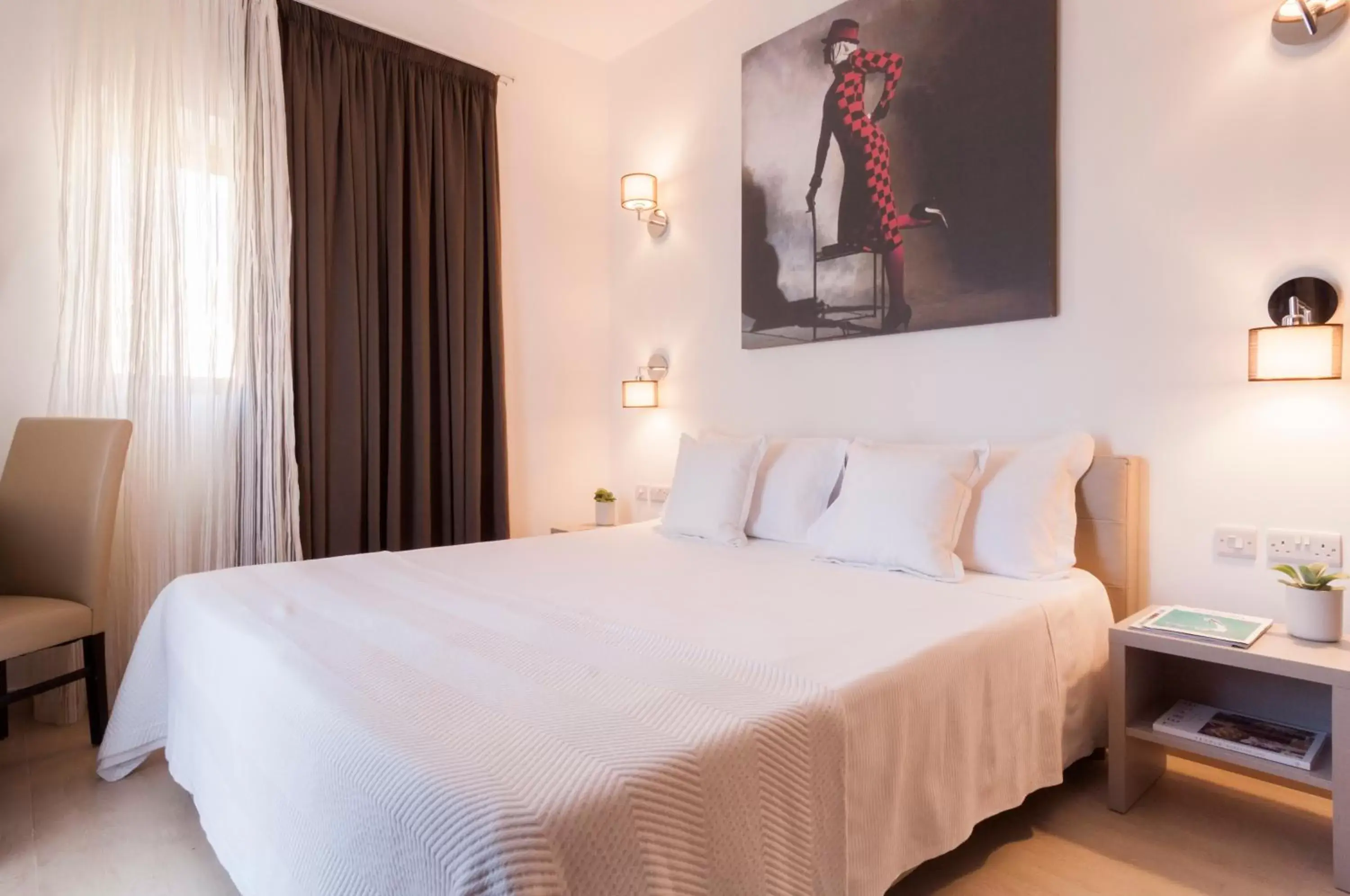 Superior Double or Twin Room in Alexandra Hotel Superior Double or Twin Room in Alexandra Hotel