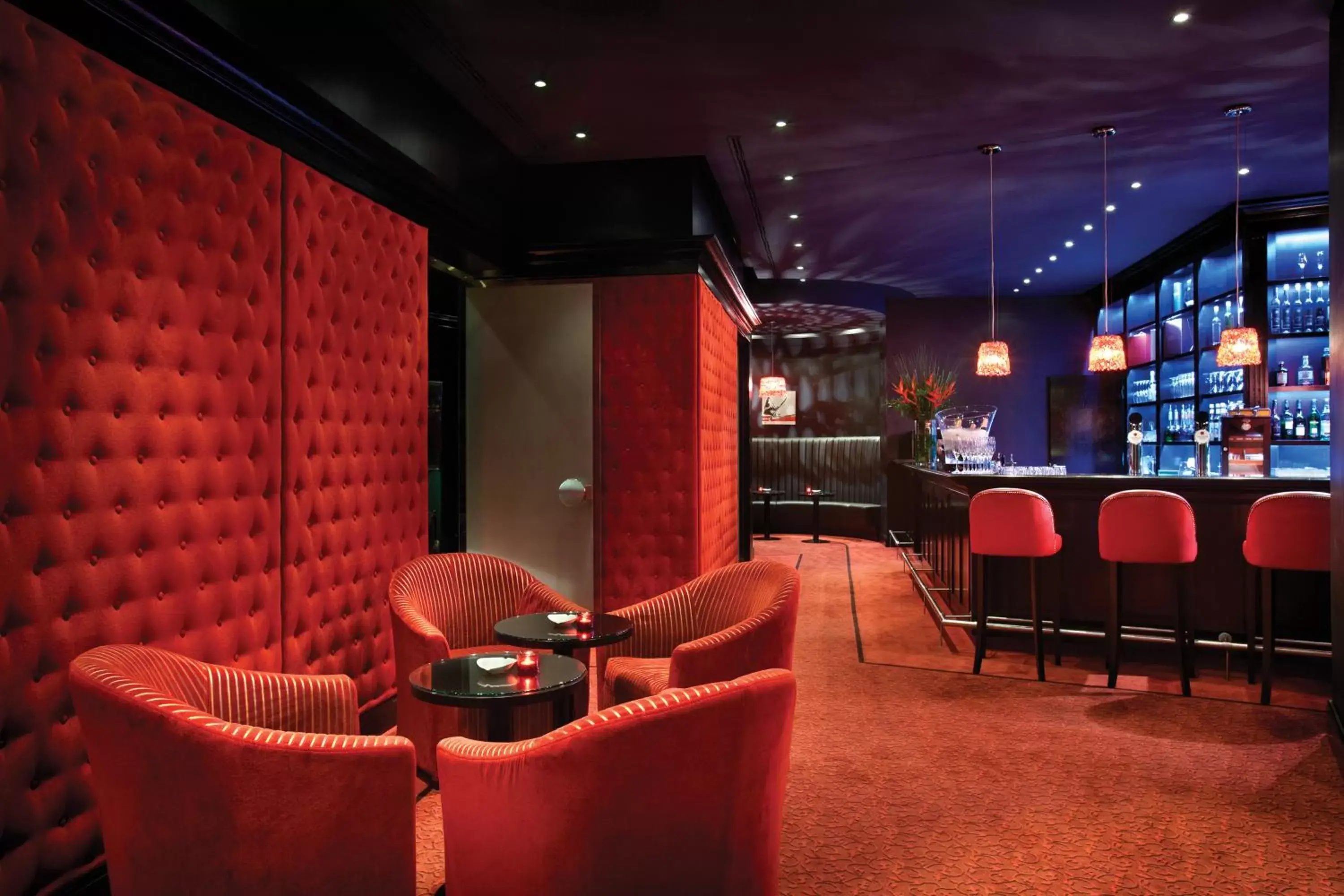 Lounge or bar, Lounge/Bar in Kempinski Hotel Das Tirol