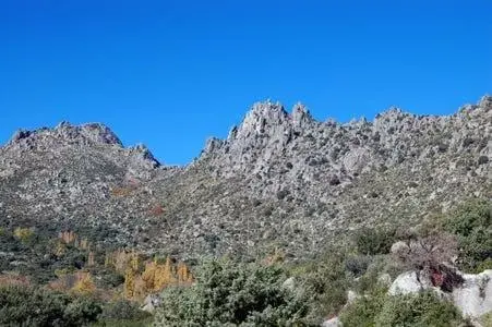 Natural landscape, Mountain View in Hotel Sara De Ur