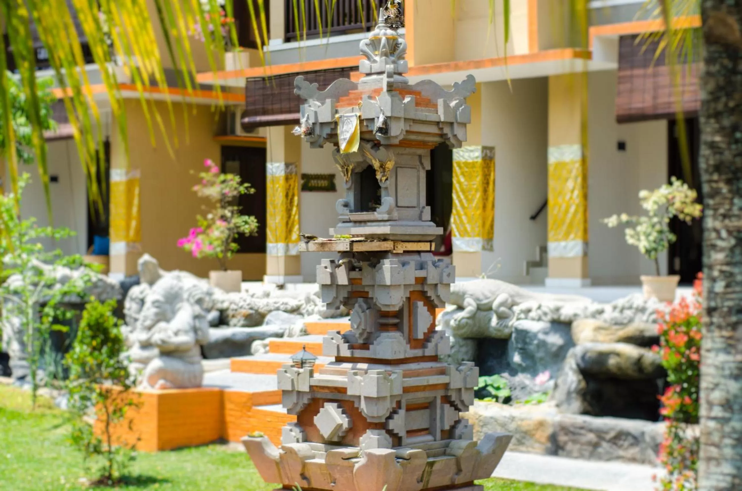 Garden in Green Field Hotel and Restaurant