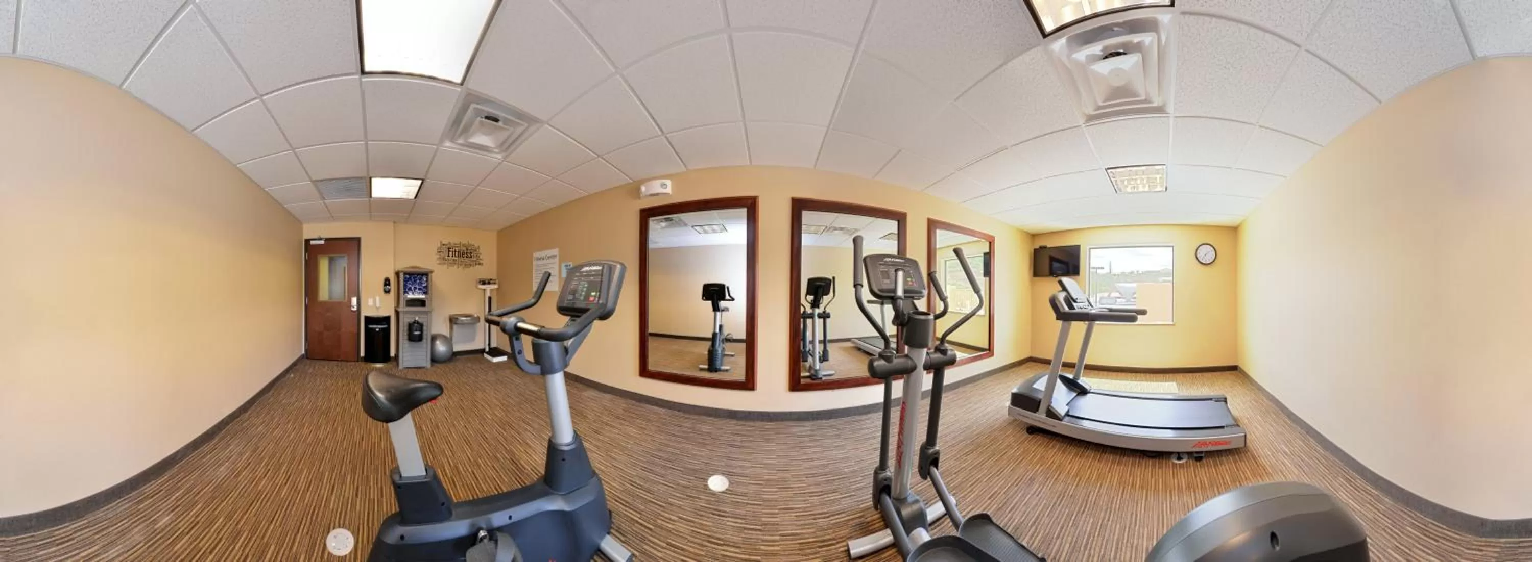 Fitness centre/facilities in Holiday Inn Express & Suites Globe by IHG