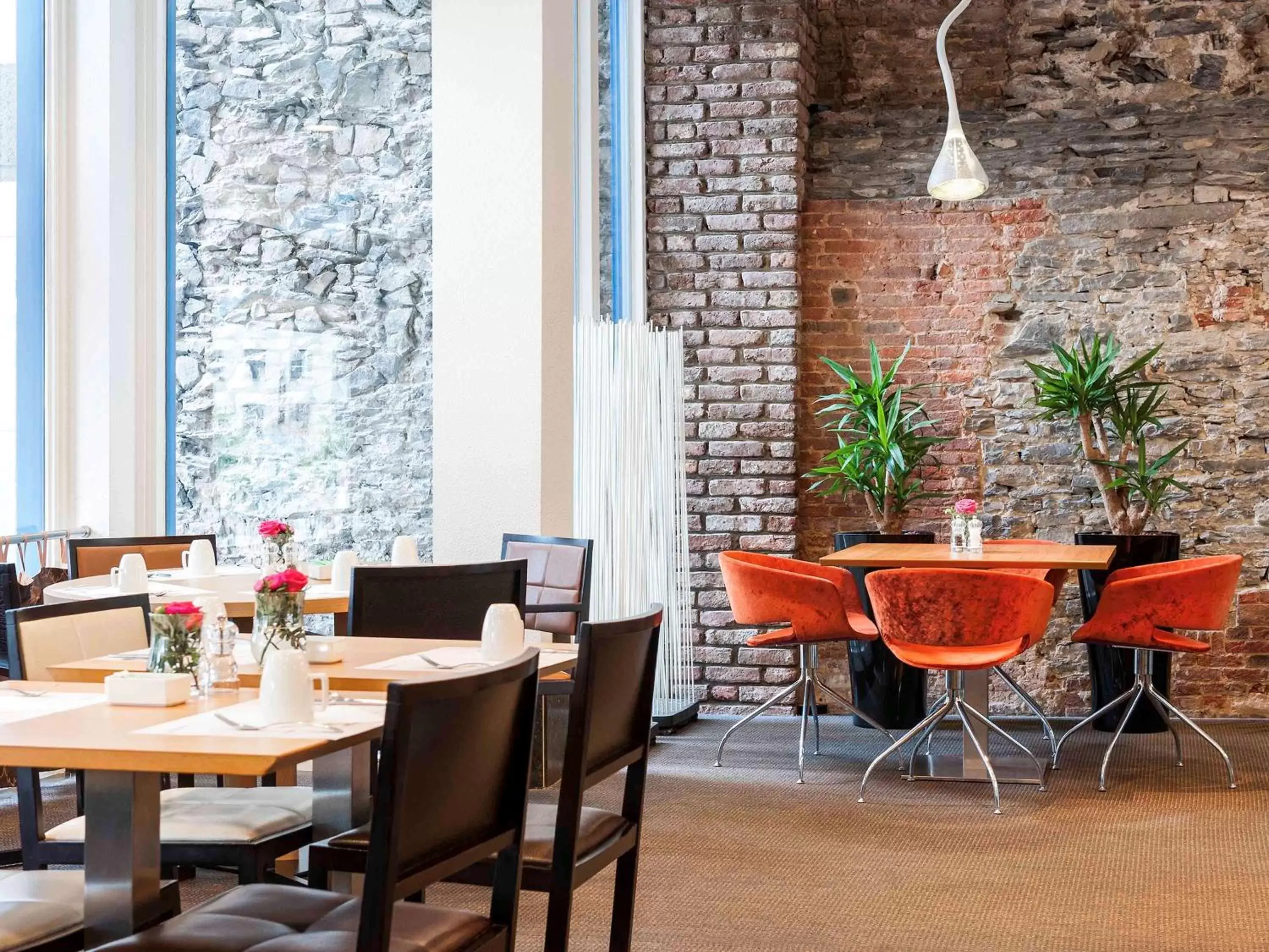 Restaurant/Places to Eat in Novotel Gent Centrum