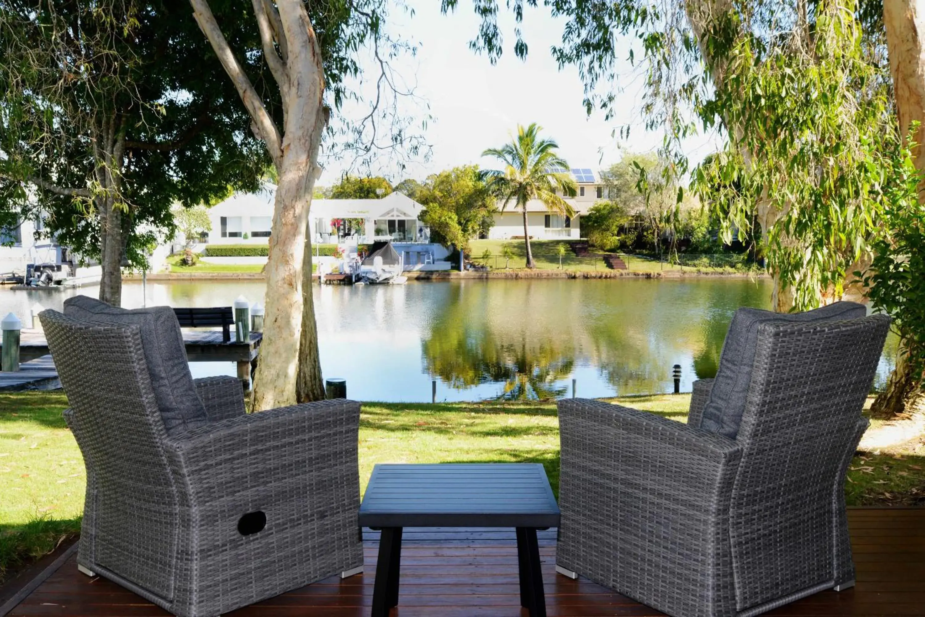 Noosa Entrance Waterfront Resort