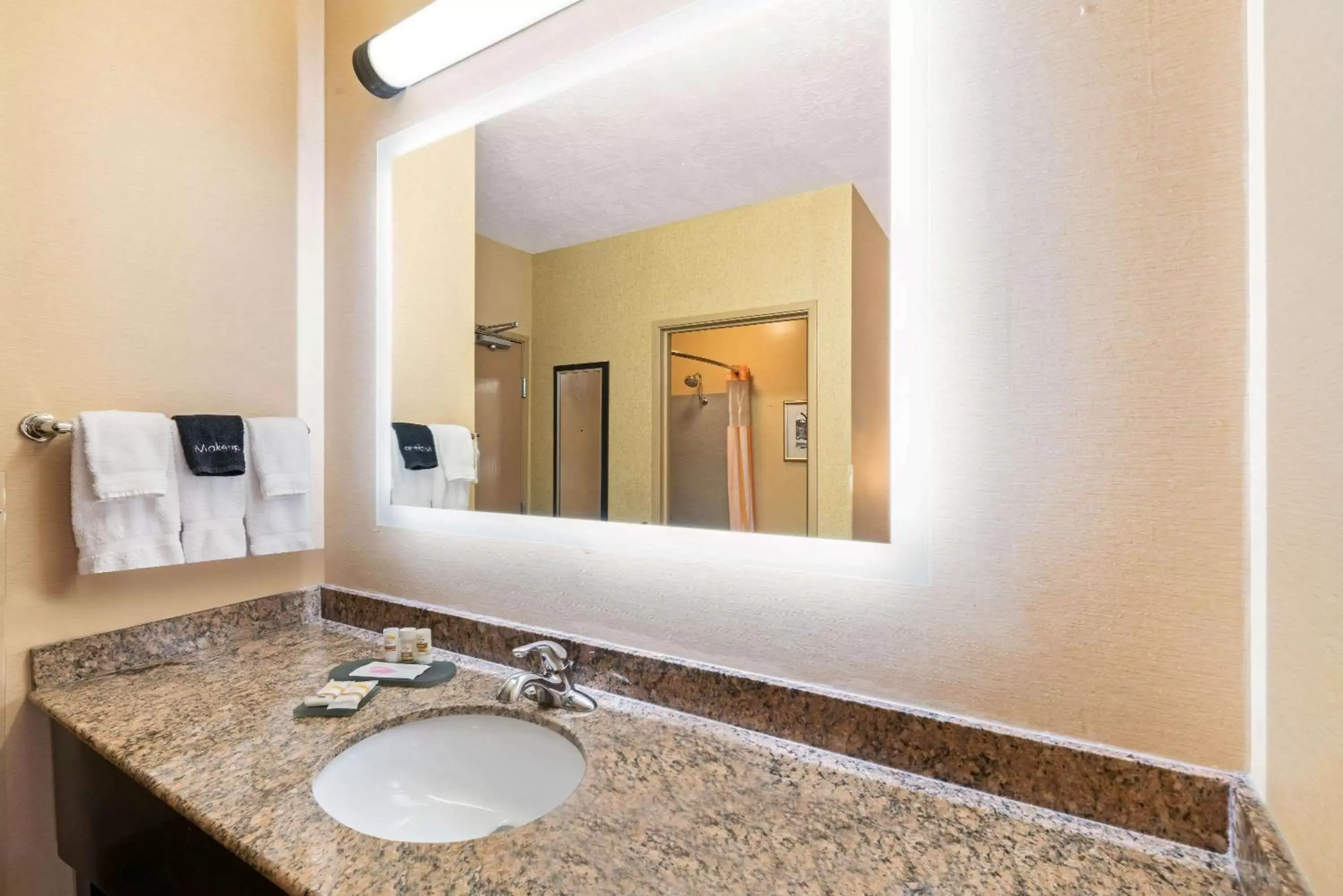 Bathroom in La Quinta by Wyndham Logan