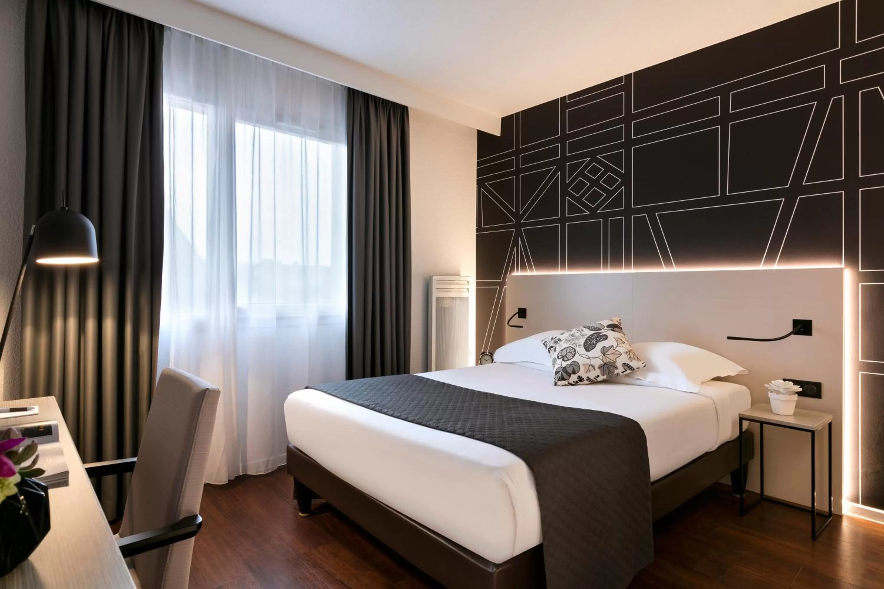 Bedroom, Bed in Citadines Kléber Strasbourg