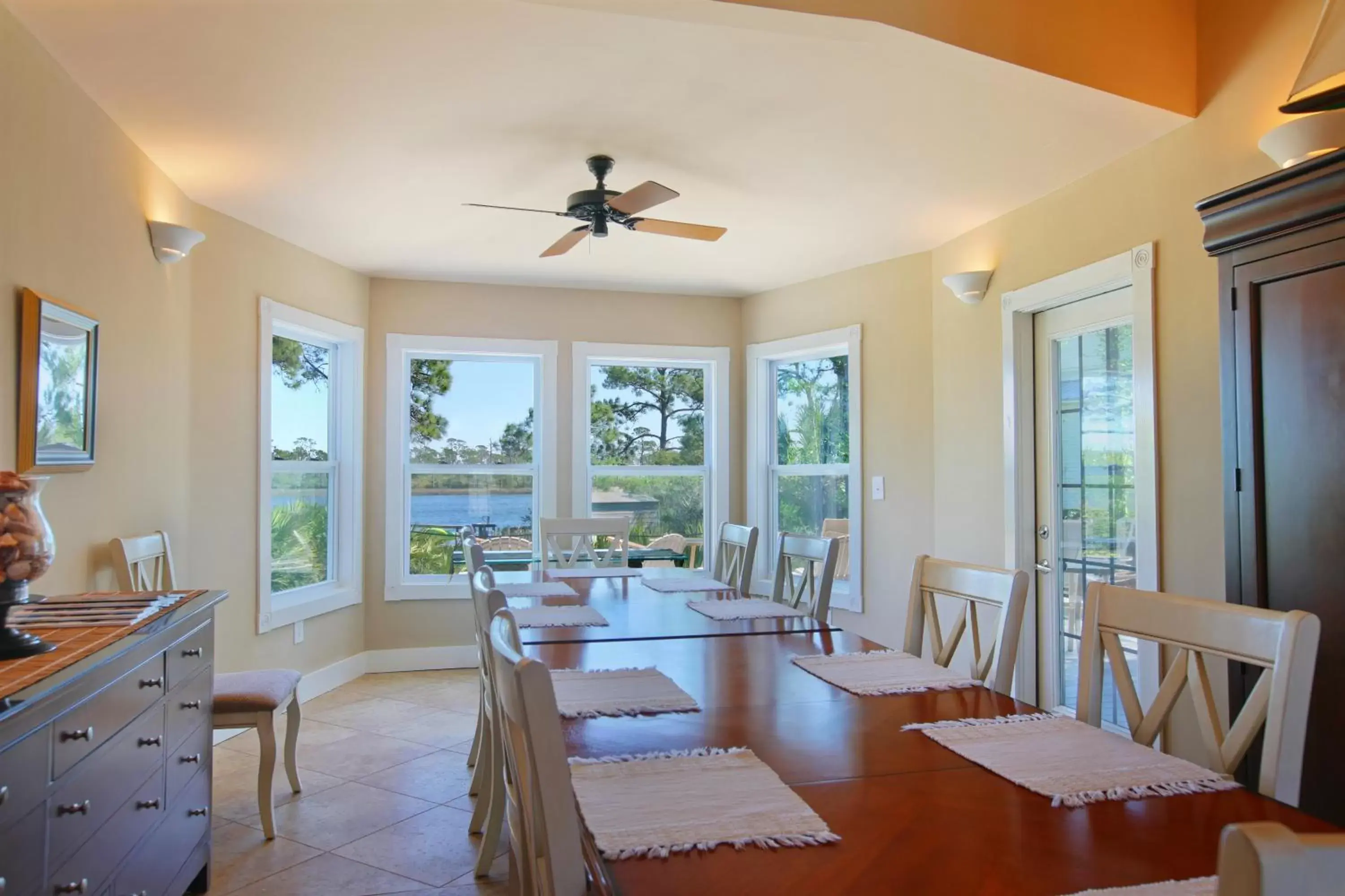 Dining area, Restaurant/Places to Eat in Cape San Blas Inn