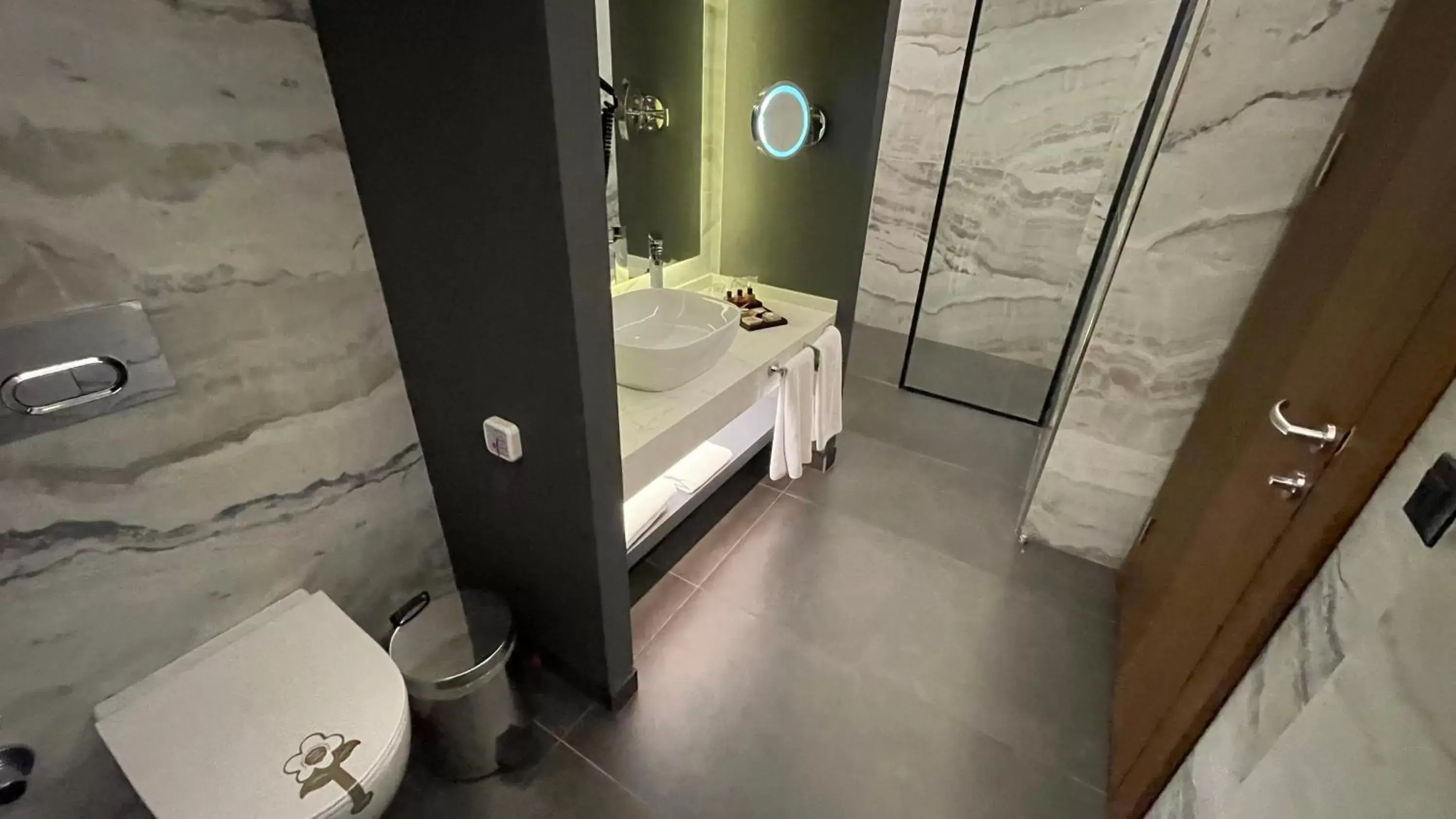 Shower, Bathroom in Vital Hotel Fulya Istanbul Sisli