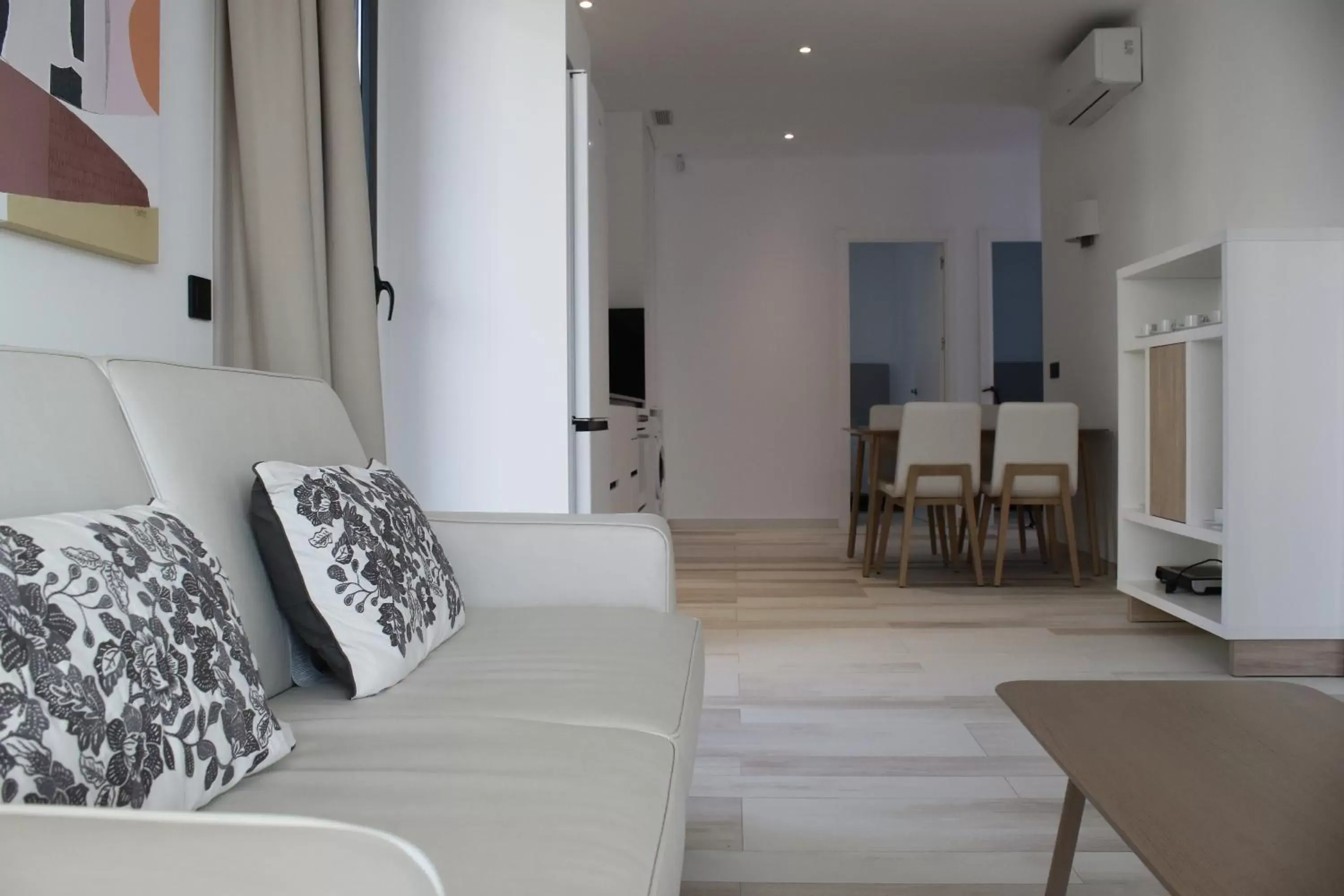 Living room, Seating Area in AZAHAR BEACH Apartments & Spa