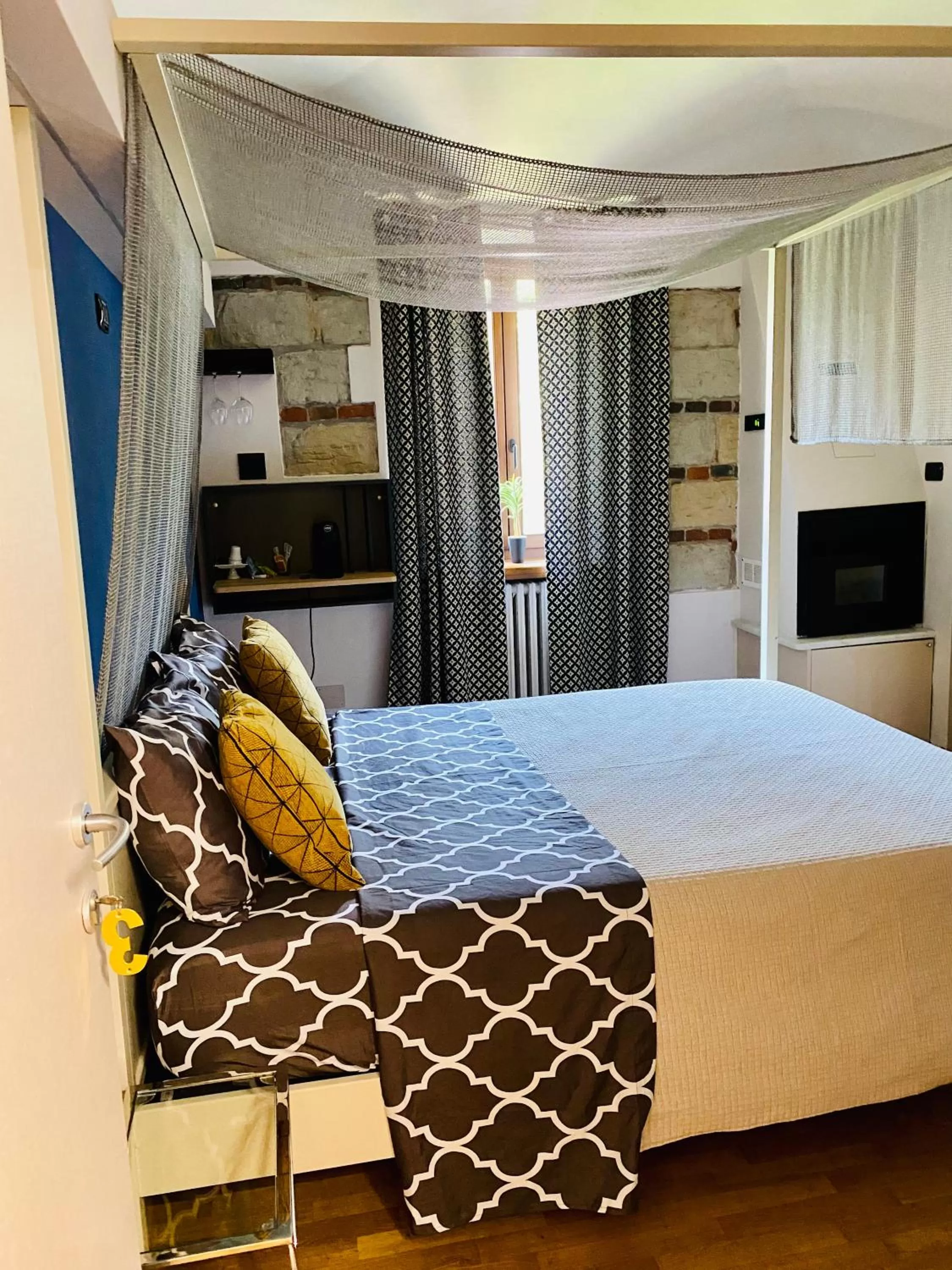 Photo of the whole room in Il BASÍN