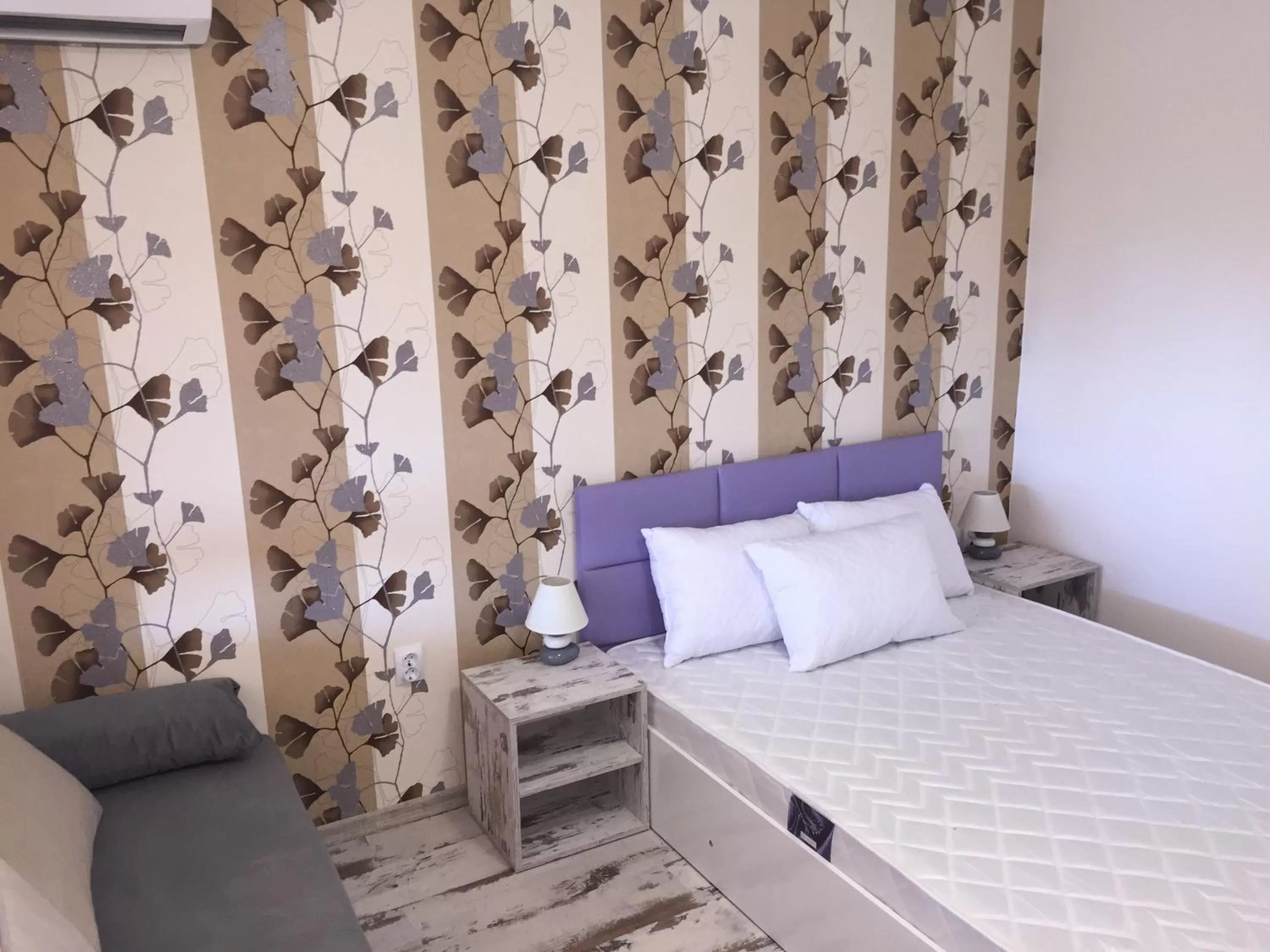 Bed in Family Hotel Malibu