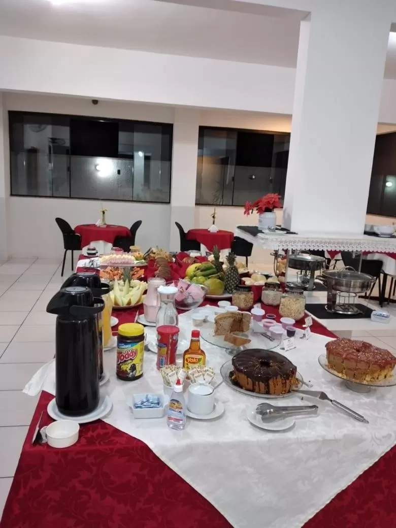 Breakfast in Domum Hotel