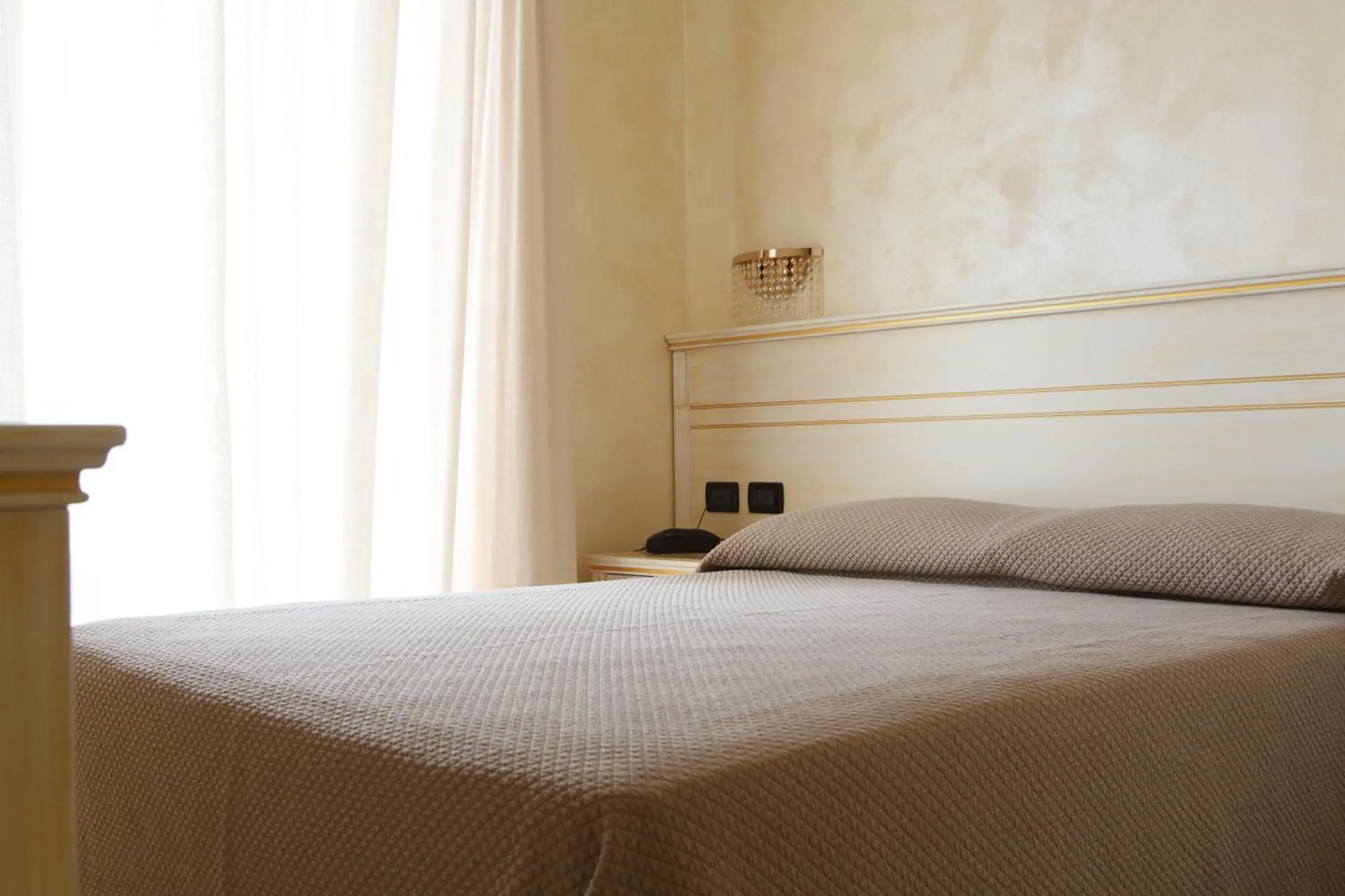 Bedroom, Bed in Allegroitalia Alassio Rosa