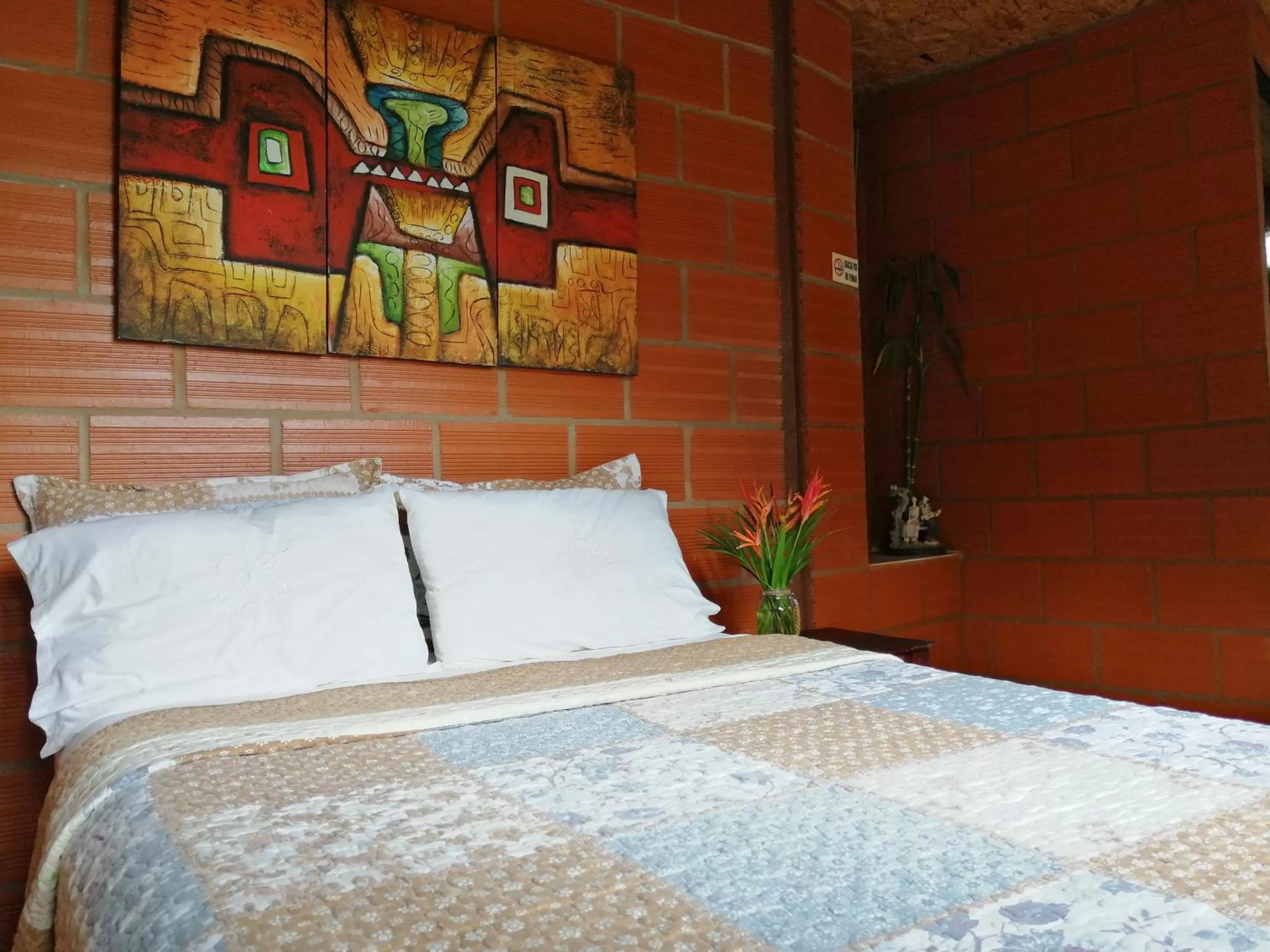 Bed in Hosteria Florecer