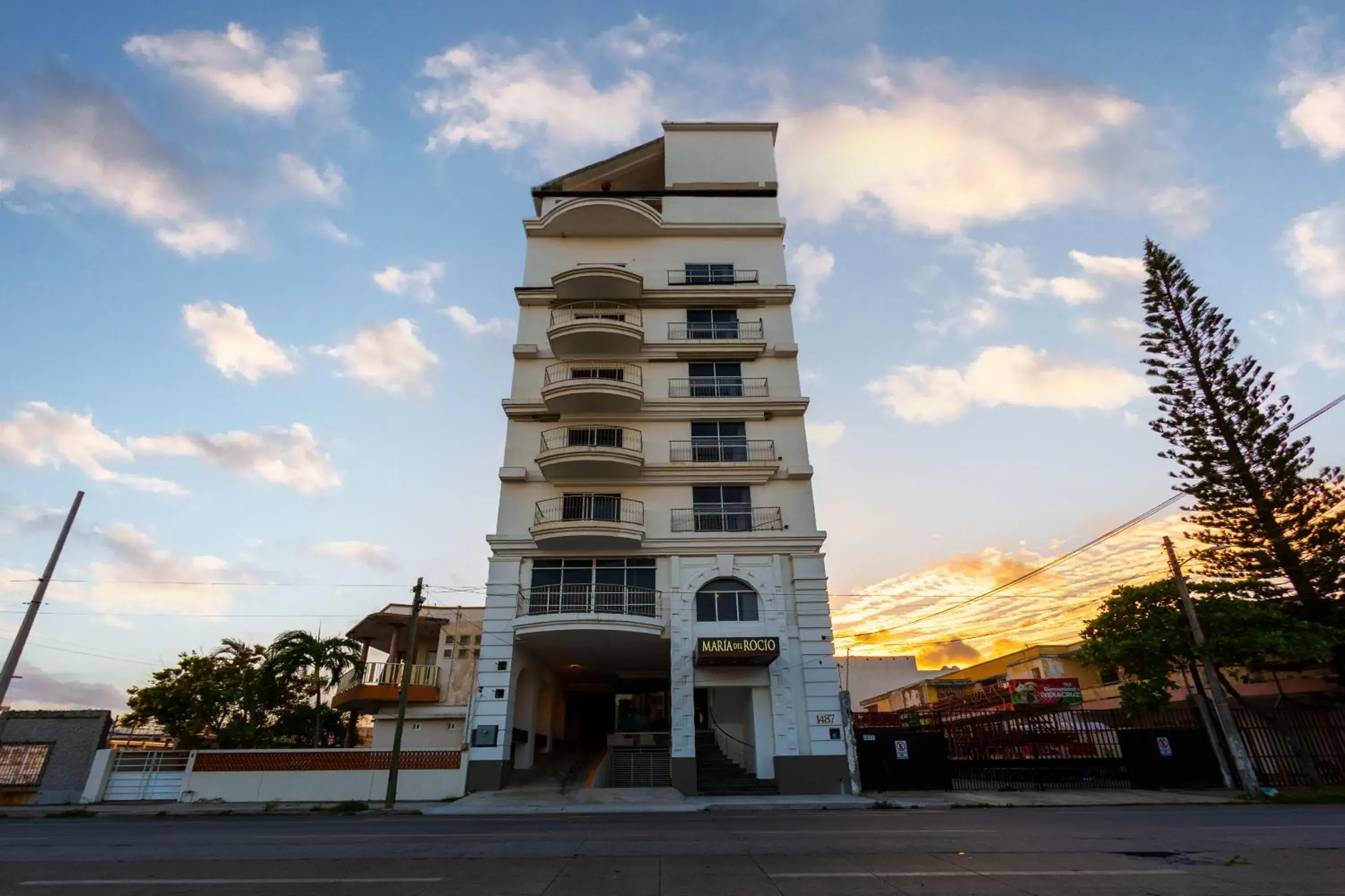 Facade/entrance, Property Building in Hotel Maria del Rocio